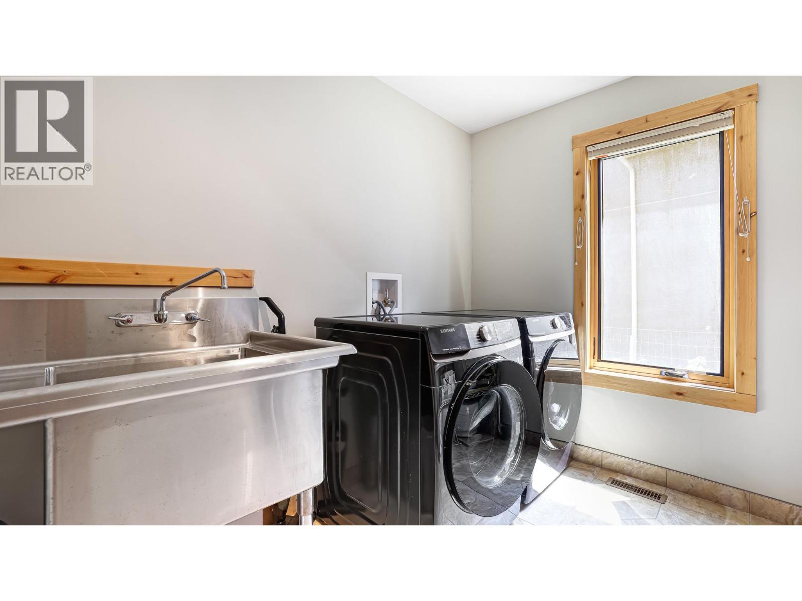 1910 Pineridge Drive, Invermere, British Columbia  V0A 1K4 - Photo 46 - 10360995