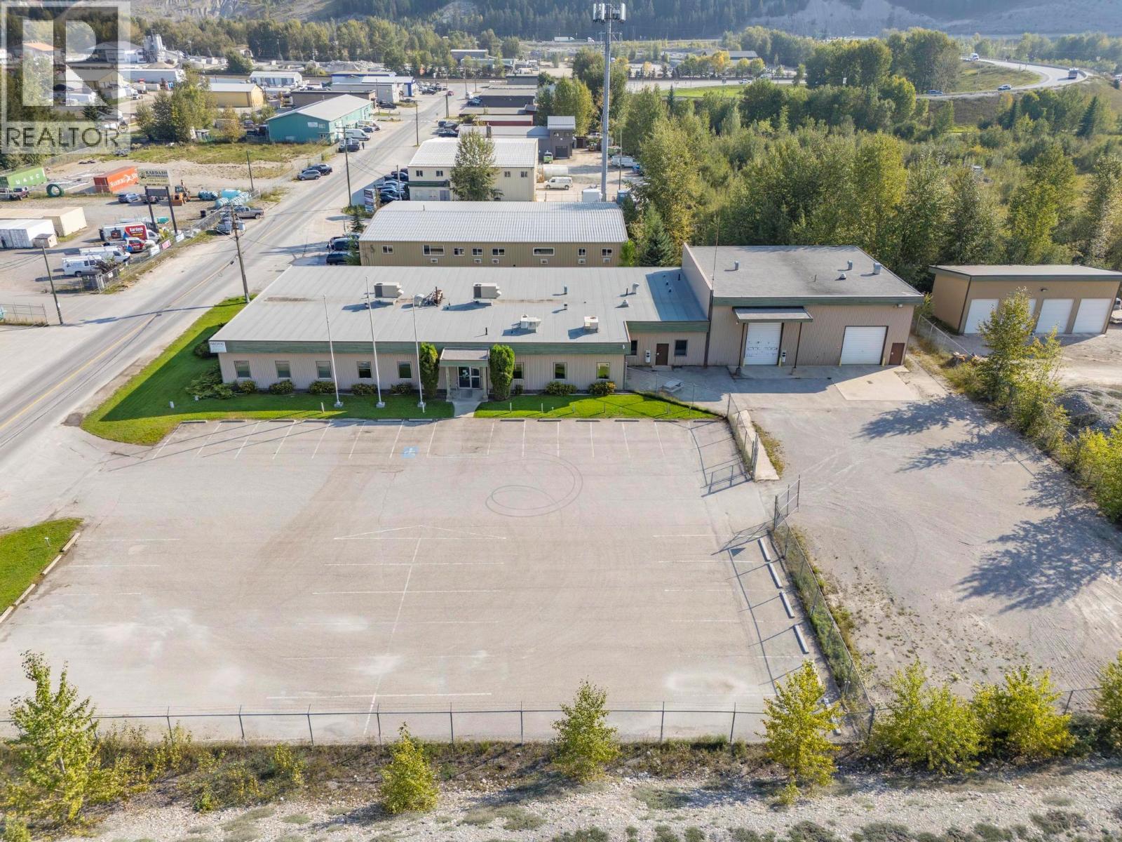 800 9th Street, Golden, British Columbia  V0A 1H0 - Photo 40 - 10361064