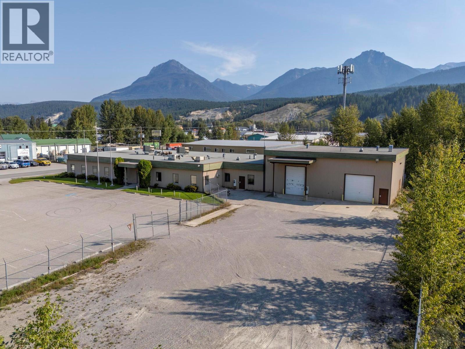 800 9th Street, Golden, British Columbia  V0A 1H0 - Photo 48 - 10361064