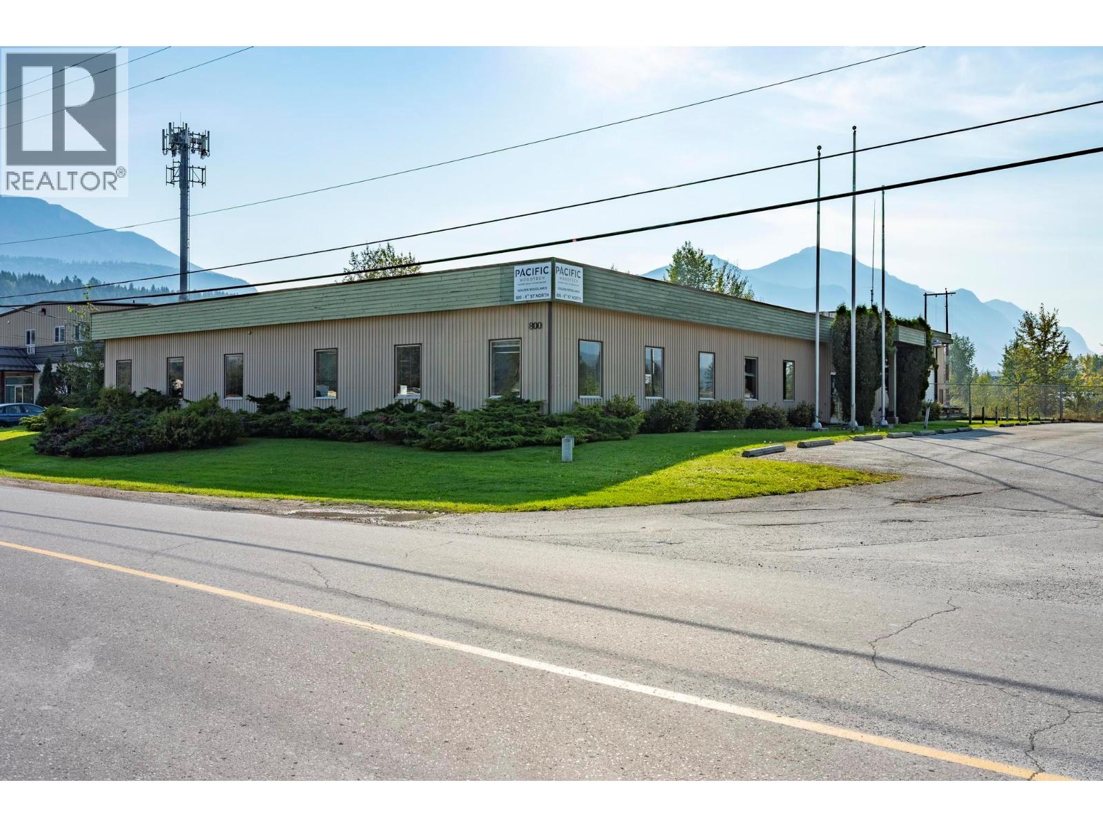 800 9th Street, Golden, British Columbia  V0A 1H0 - Photo 50 - 10361064