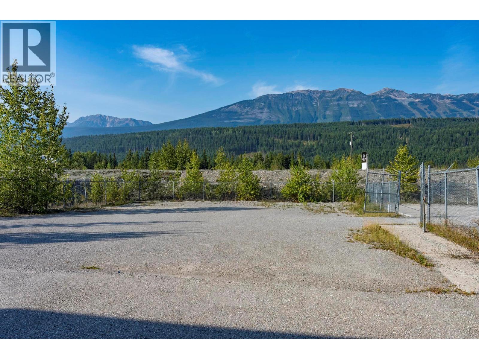 800 9th Street, Golden, British Columbia  V0A 1H0 - Photo 57 - 10361064