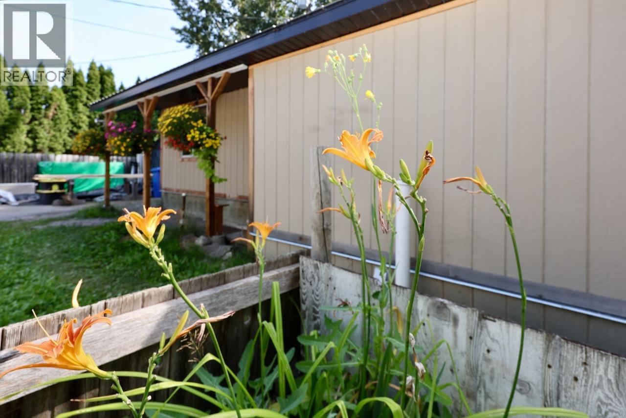 1409 11tth Avenue N Lot# 1, Golden, British Columbia  V0A 1H2 - Photo 30 - 10361169