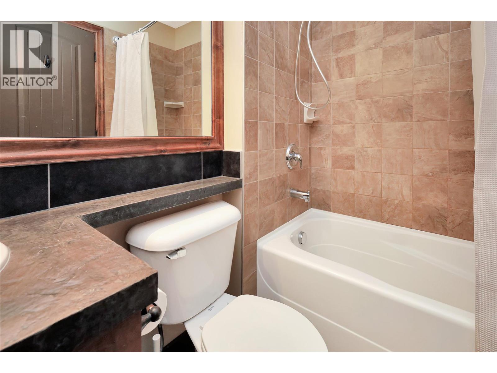 7495 Columbia Avenue Unit# 1111, Radium Hot Springs, British Columbia  V0A 1M0 - Photo 23 - 10360809