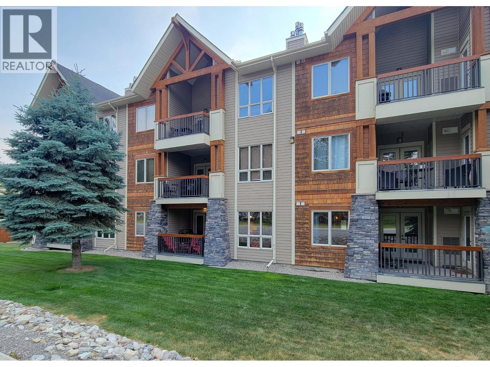 7495 Columbia Avenue Unit# 1109, Radium Hot Springs, British Columbia  V0A 1M0 - Photo 14 - 10361152