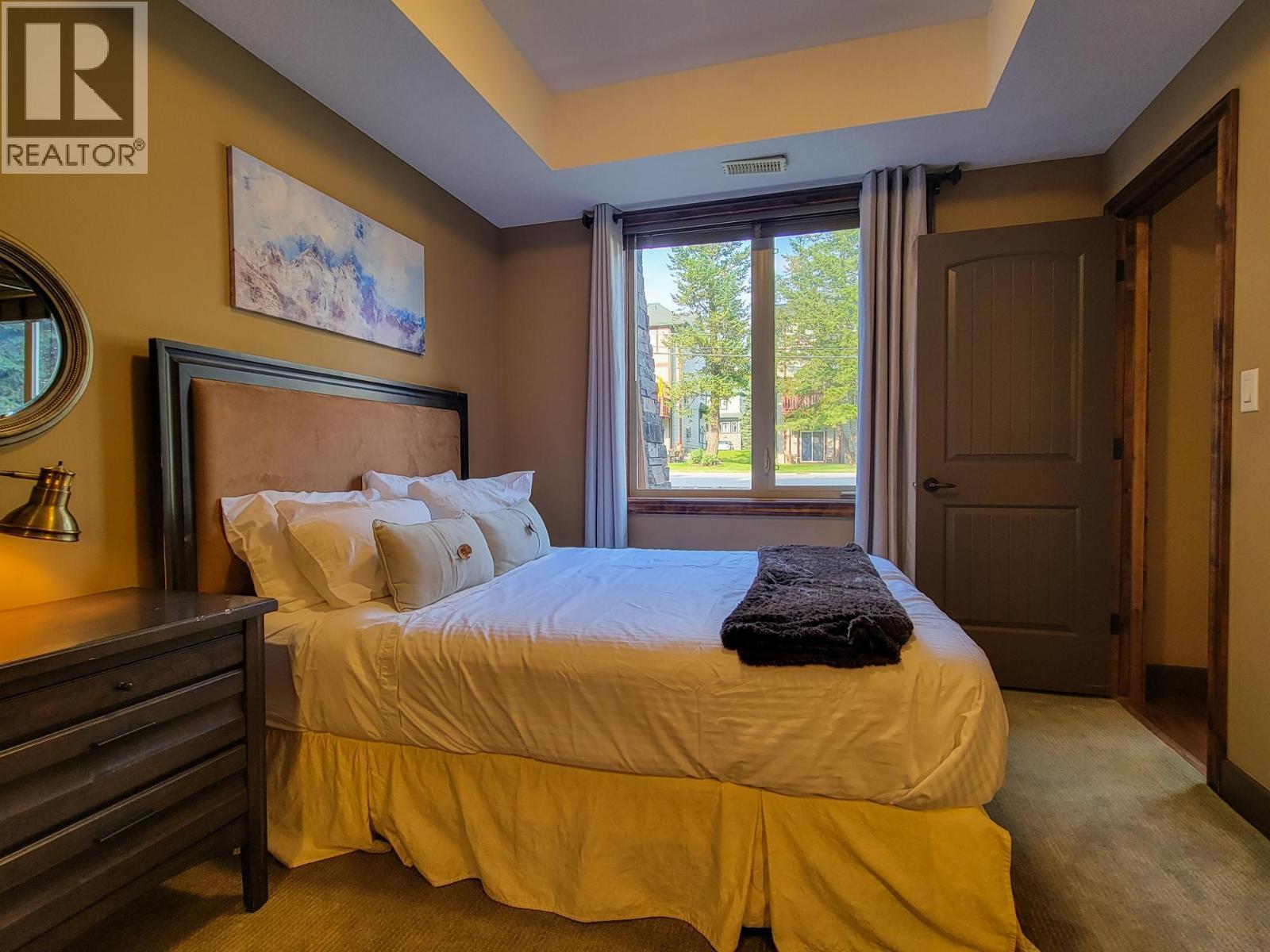 7495 Columbia Avenue Unit# 1109, Radium Hot Springs, British Columbia  V0A 1M0 - Photo 29 - 10361152