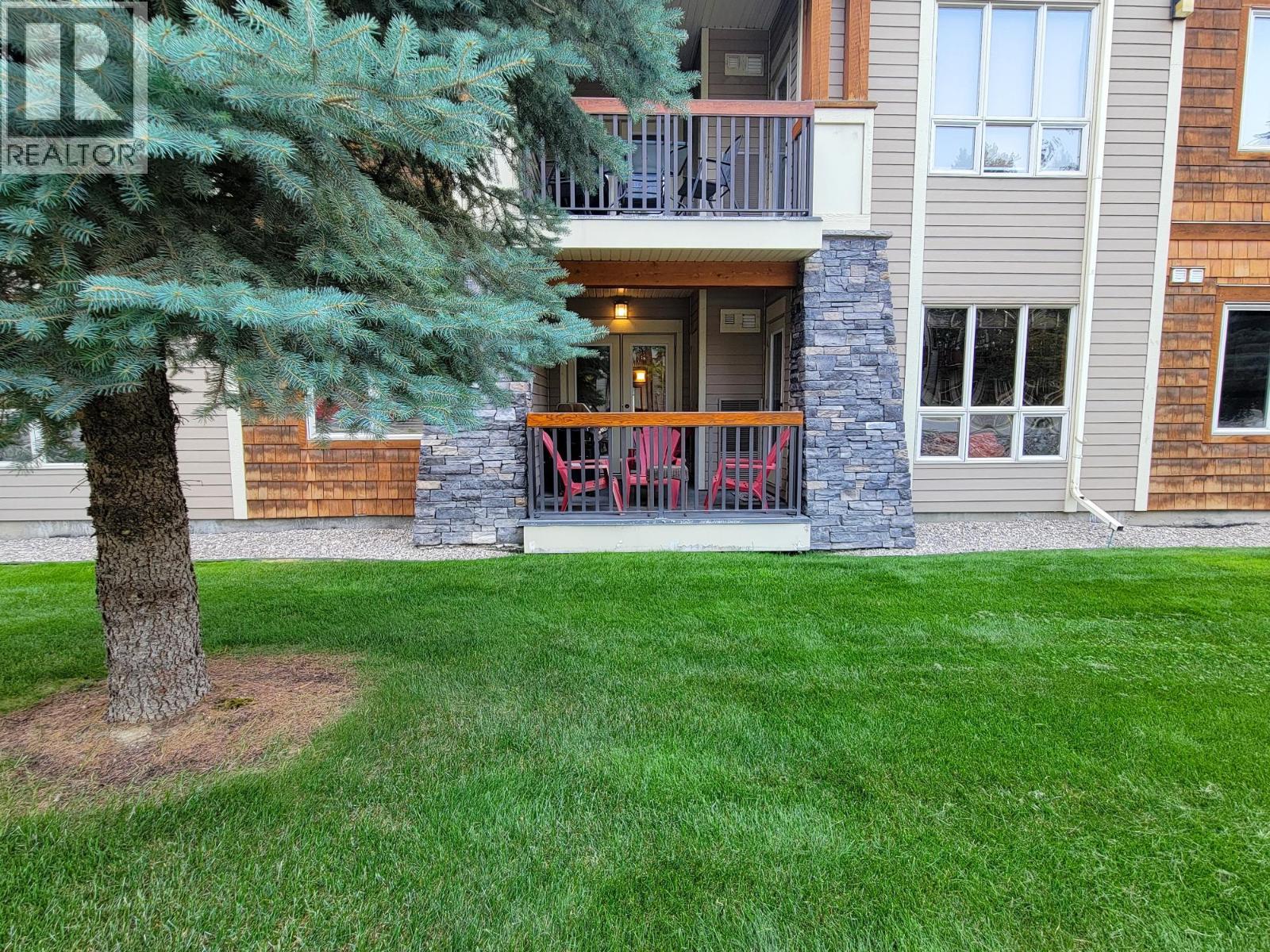 7495 Columbia Avenue Unit# 1109, Radium Hot Springs, British Columbia  V0A 1M0 - Photo 6 - 10361152