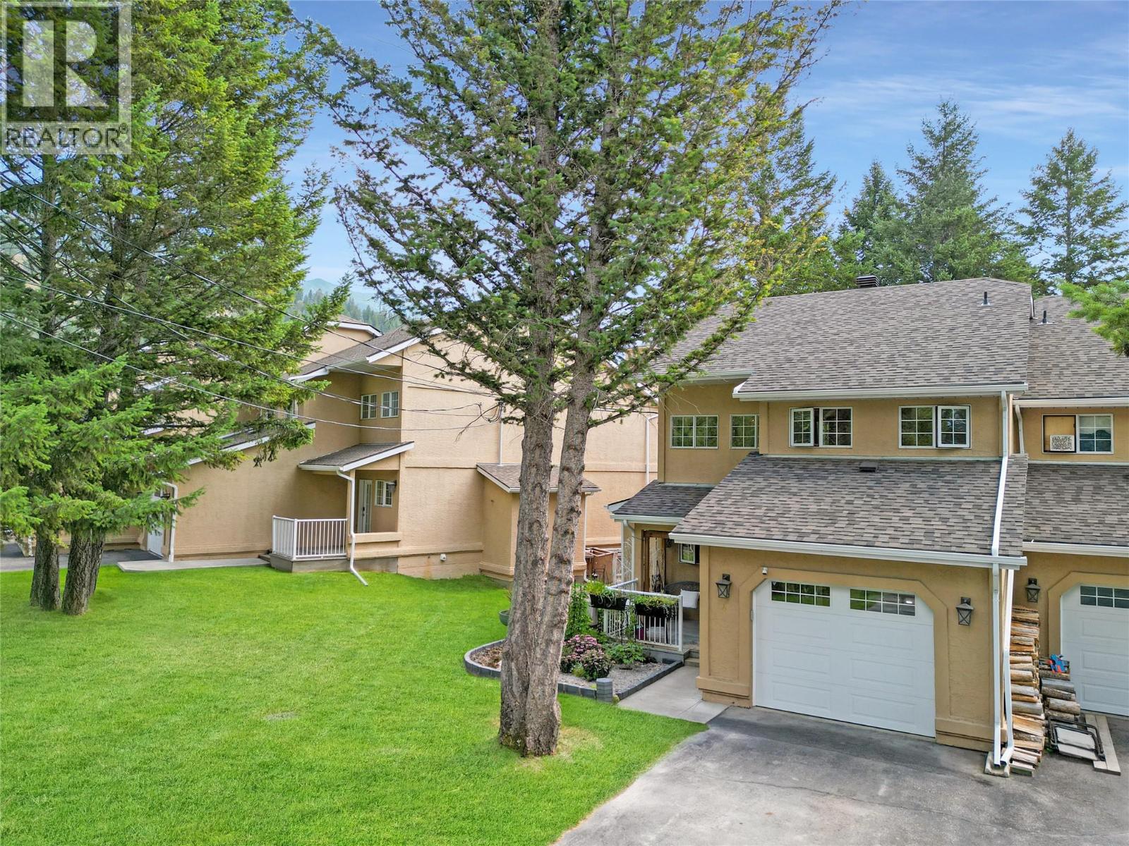 4850 McKay Street Unit# 4, Radium Hot Springs, British Columbia