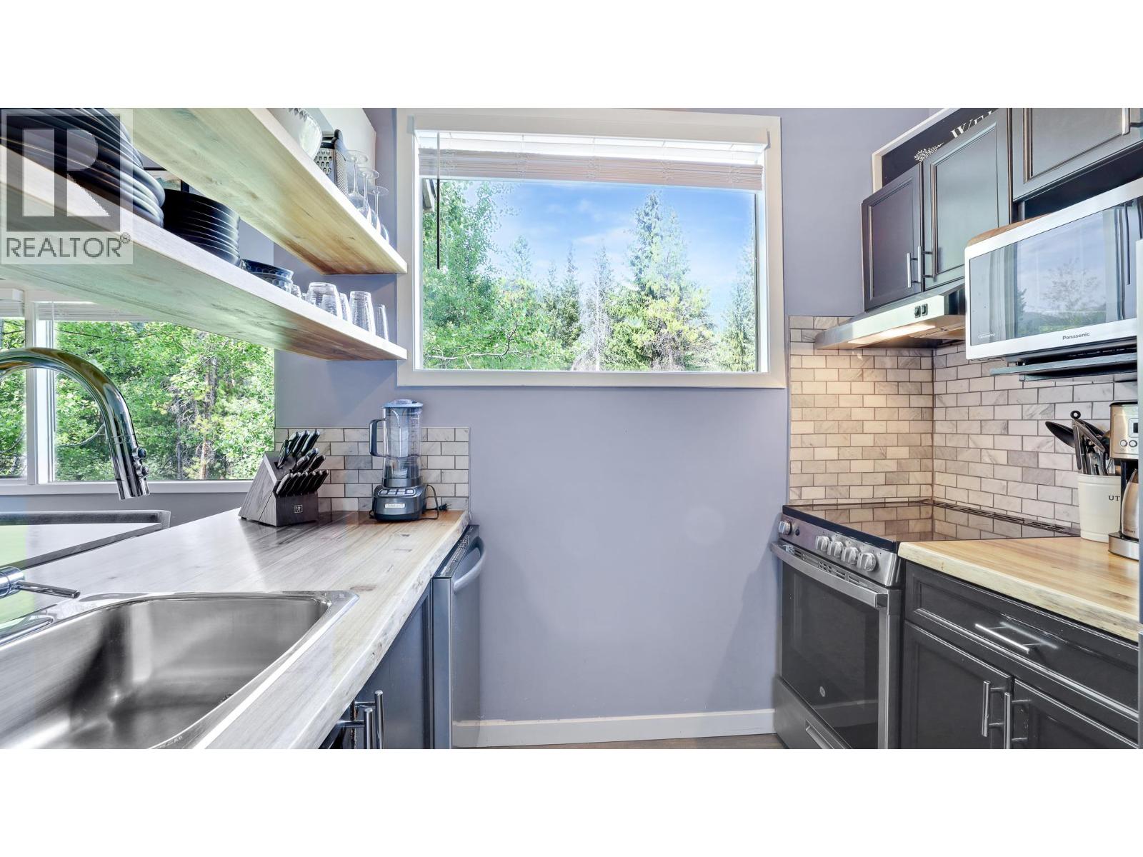 2035 Panorama Drive Unit# 135, Panorama, British Columbia  V0A 1T0 - Photo 6 - 10360994