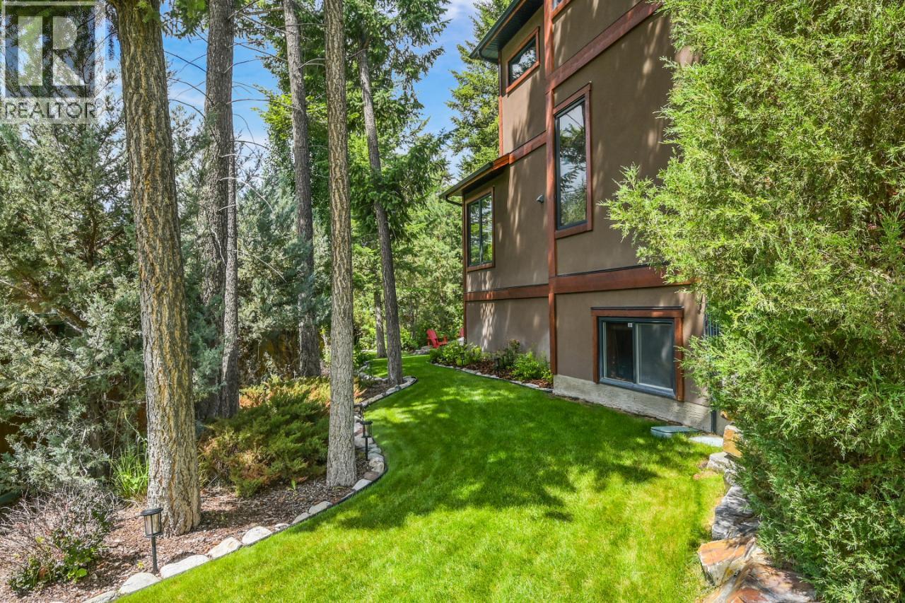885 Copperview Close, Windermere, British Columbia  V0A 1K3 - Photo 40 - 10361291