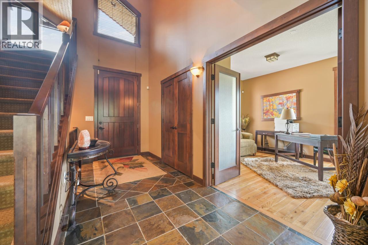 885 Copperview Close, Windermere, British Columbia  V0A 1K3 - Photo 6 - 10361291