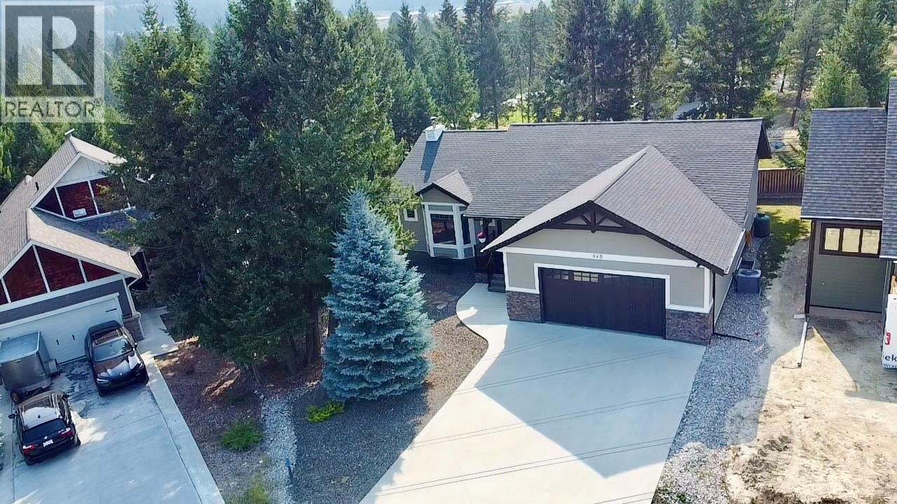 948 Copper Point Way, Invermere, British Columbia  V0A 1K3 - Photo 22 - 10361381