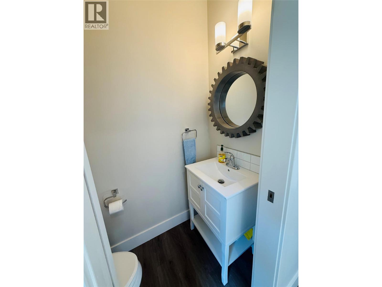 705 Kpokl Road, Invermere, British Columbia  V0A 1K0 - Photo 15 - 10361673