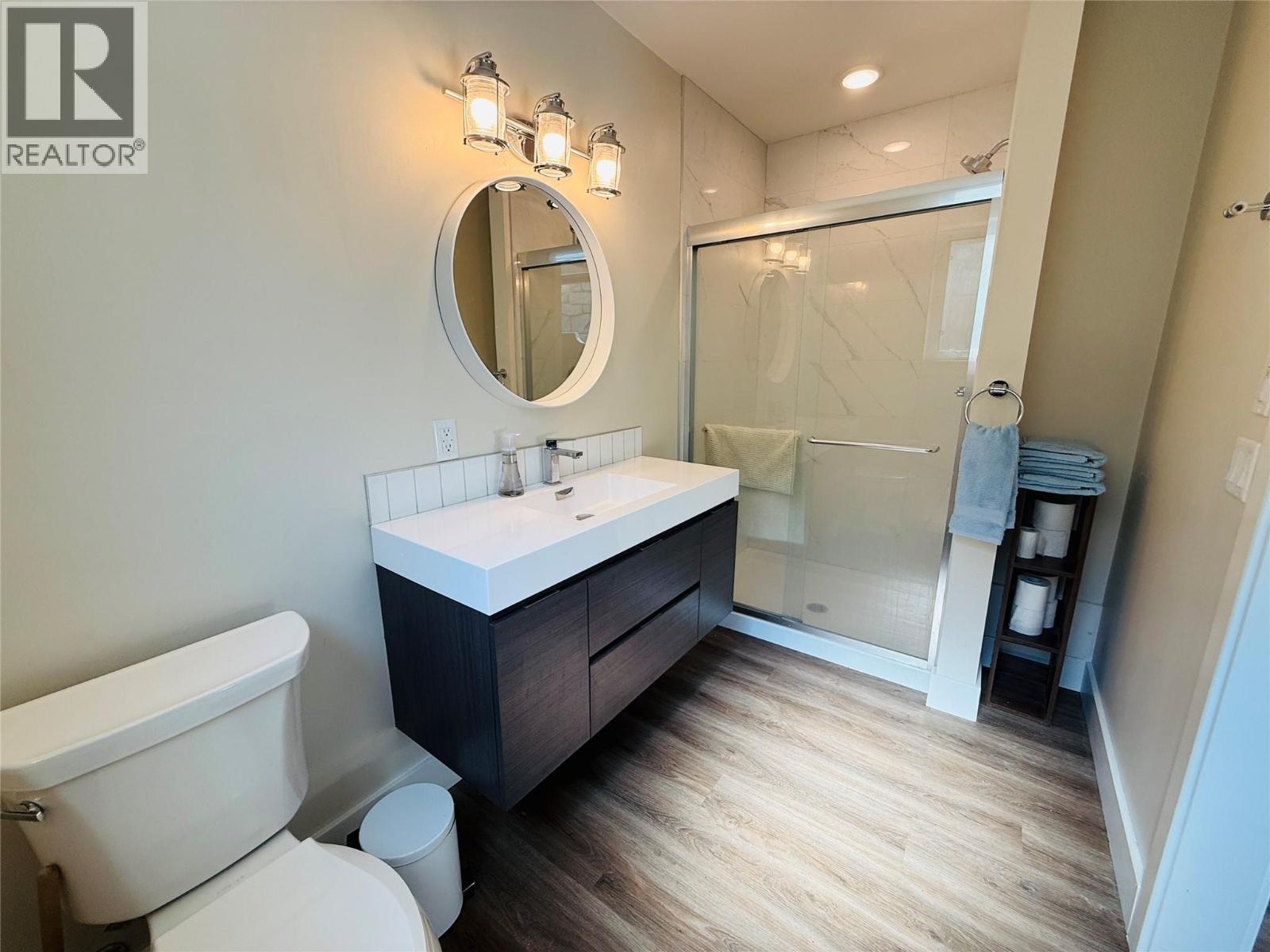 705 Kpokl Road, Invermere, British Columbia  V0A 1K0 - Photo 29 - 10361673