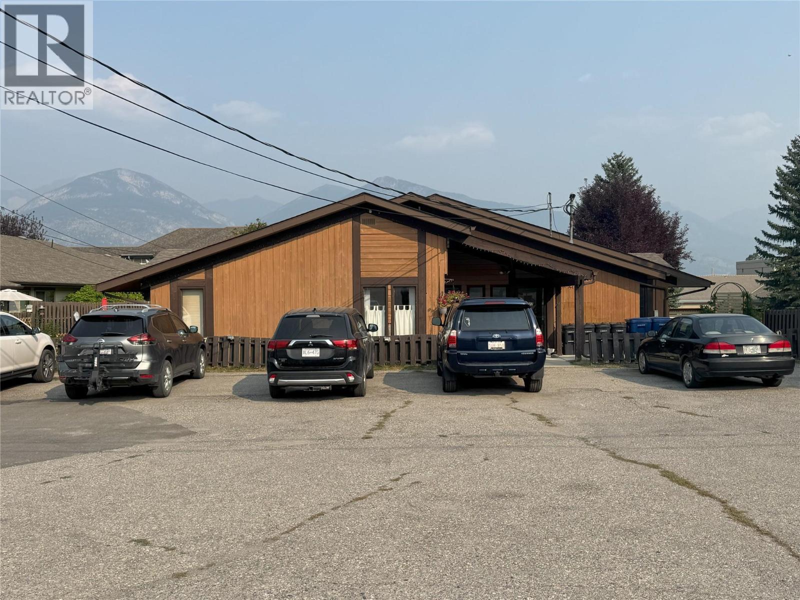 717 12TH Avenue Unit# 8, Invermere, British Columbia