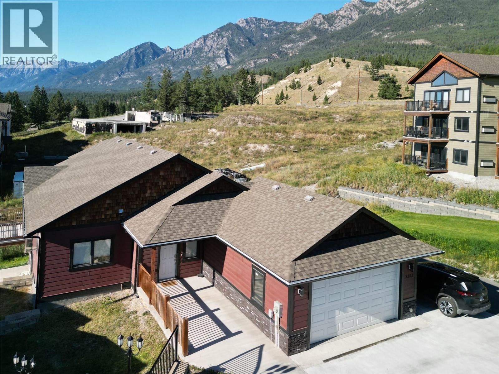 7283 COPPERHORN Drive, Radium Hot Springs, British Columbia