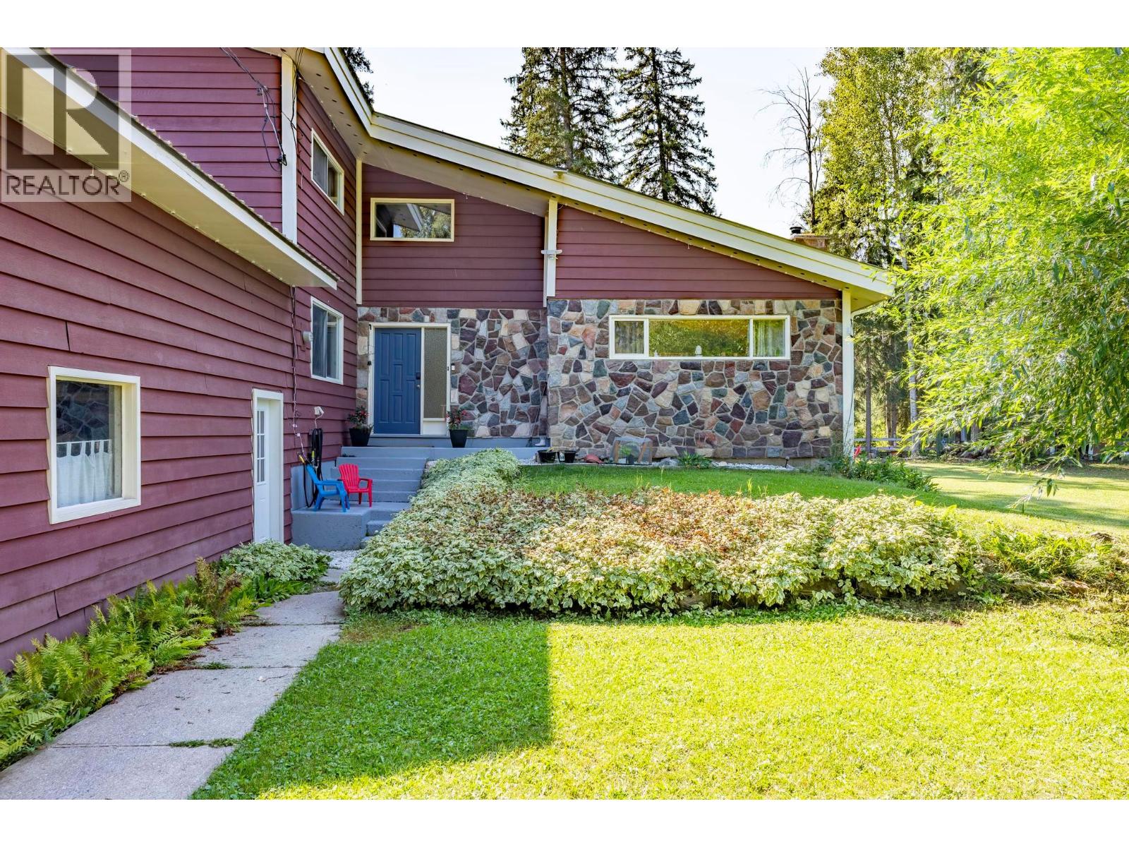 1732 Oberg Johnson Road, Golden, British Columbia  V0A 1H1 - Photo 5 - 10362044