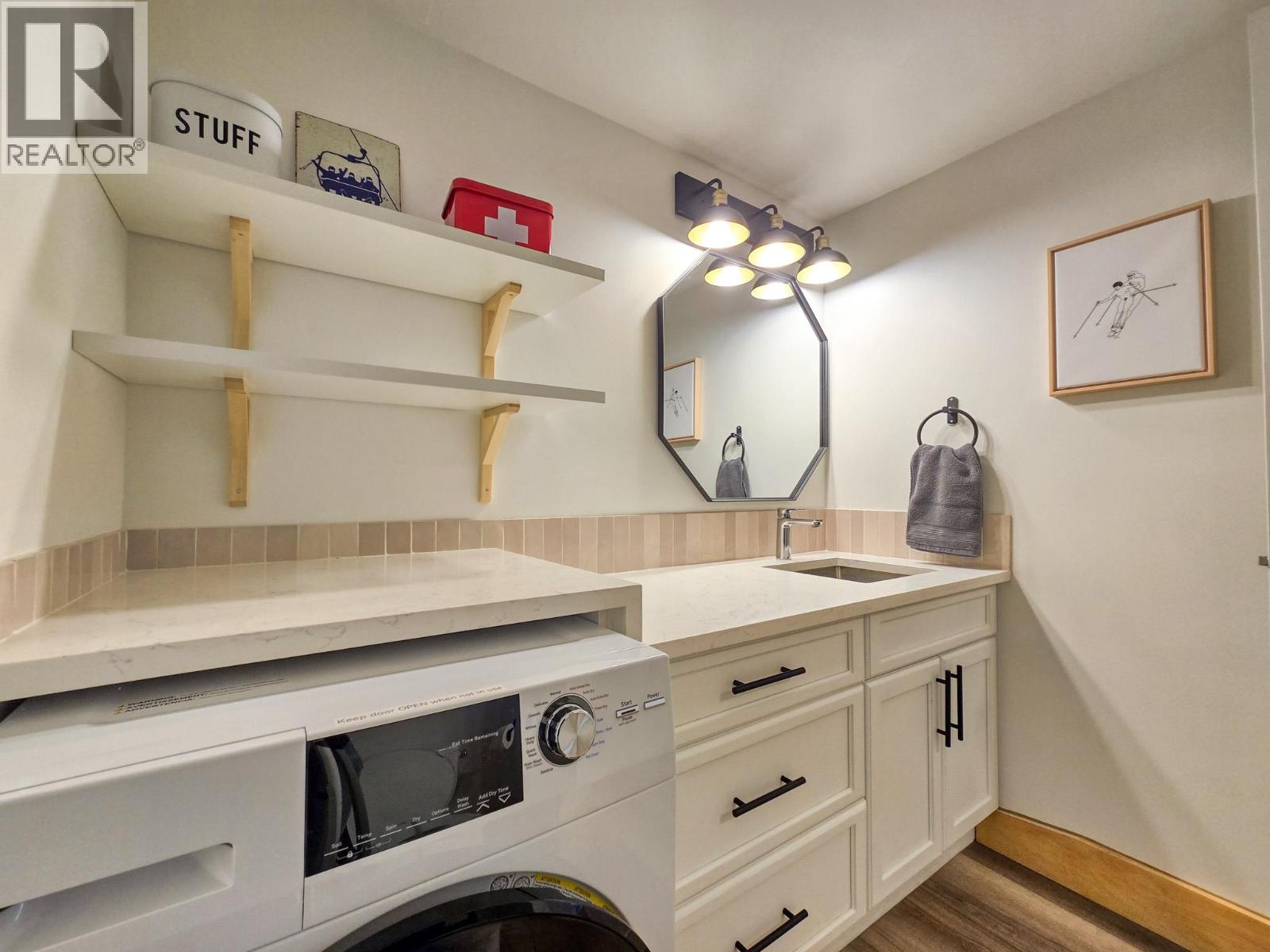2030 Panorama Drive Unit# 323, Panorama, British Columbia  V0A 1T0 - Photo 23 - 10362359