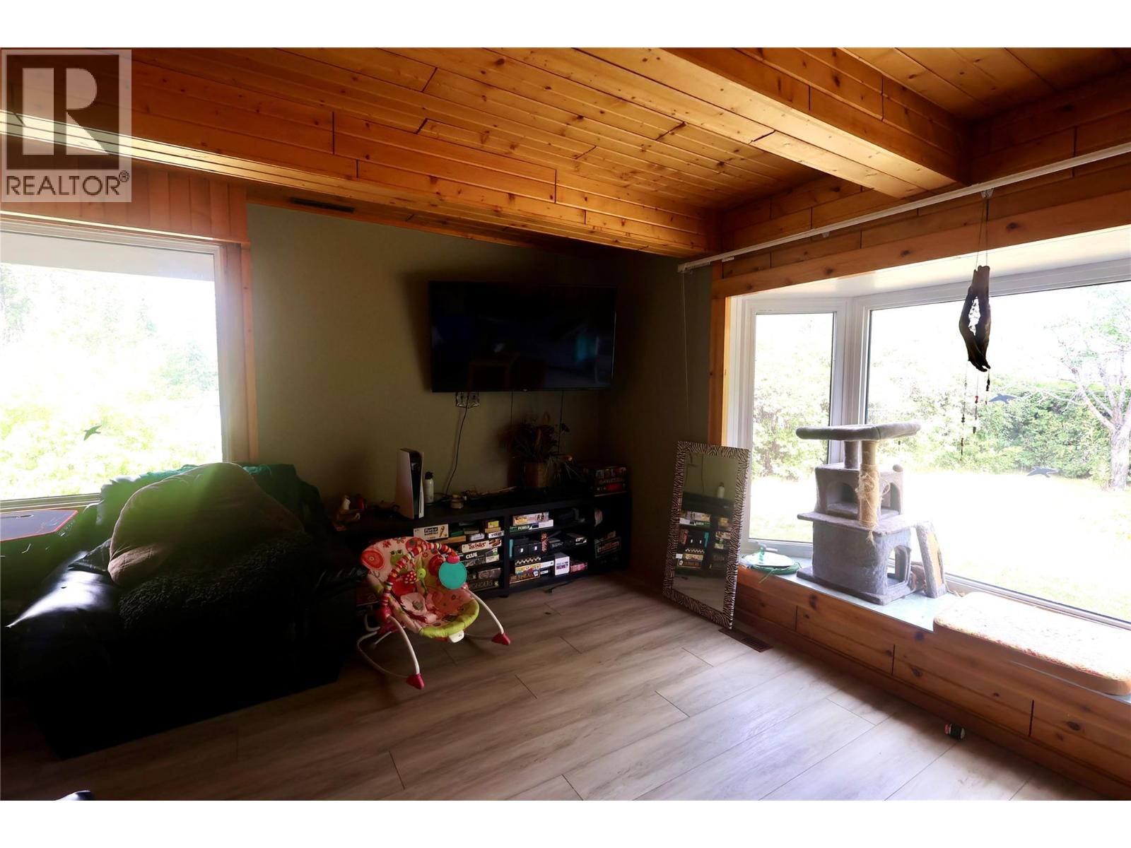 1229 Alexander Drive, Golden, British Columbia  V0A 1H0 - Photo 23 - 10362224