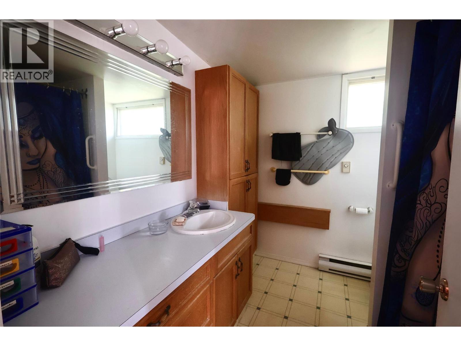 1229 Alexander Drive, Golden, British Columbia  V0A 1H0 - Photo 27 - 10362224