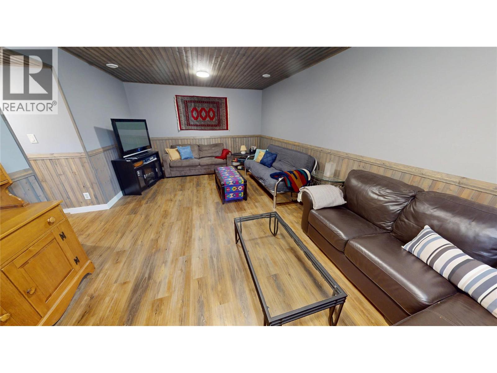 4868 Riverview Drive Unit# 8, Edgewater, British Columbia  V0A 1E0 - Photo 13 - 10362767