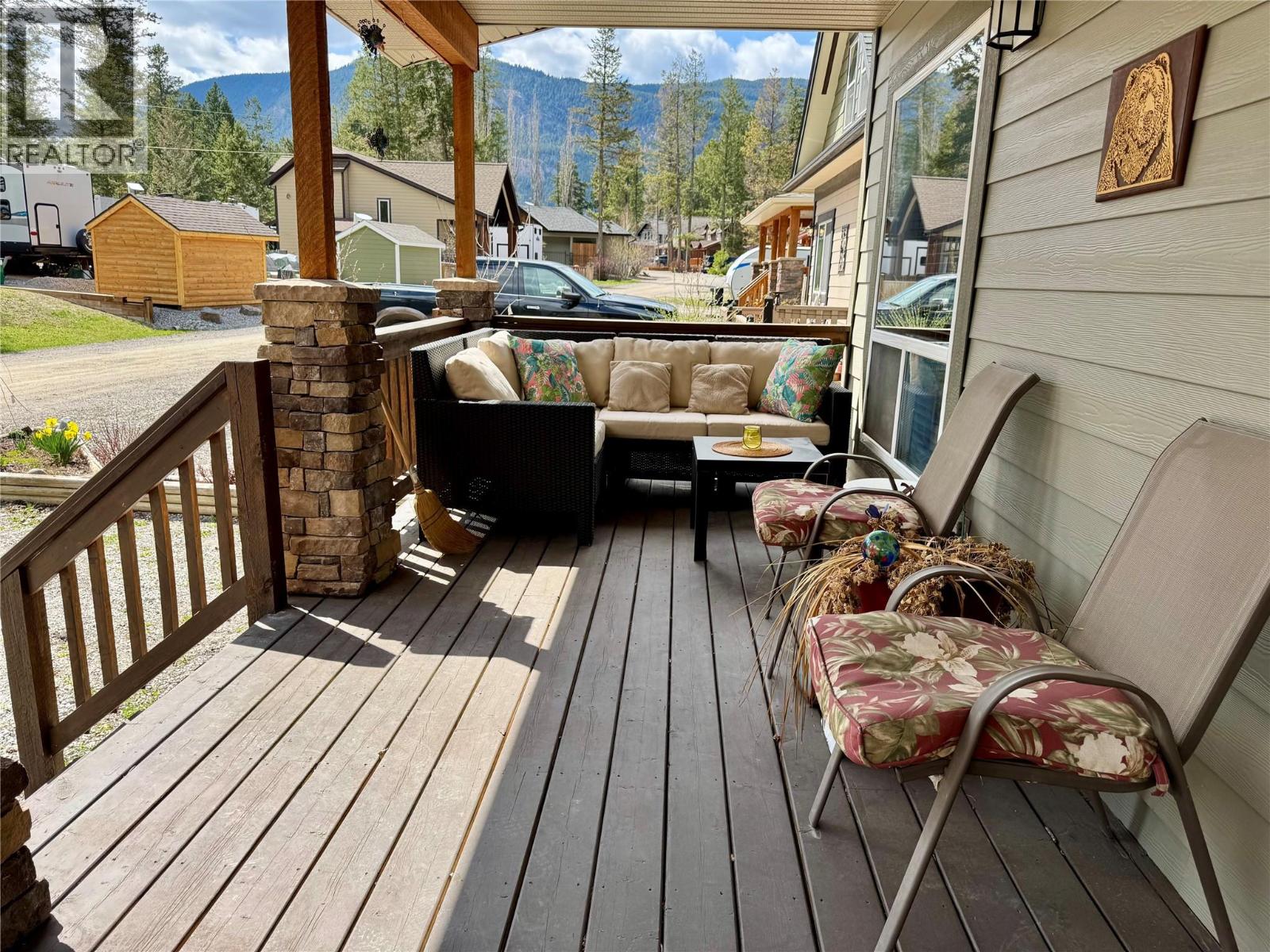 4868 Riverview Drive Unit# 8, Edgewater, British Columbia  V0A 1E0 - Photo 20 - 10362767