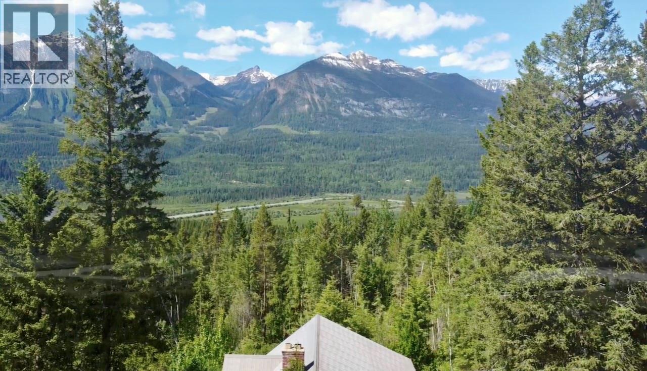 1445 Black Bear Drive, Golden, British Columbia  V0A 1H7 - Photo 42 - 10362598