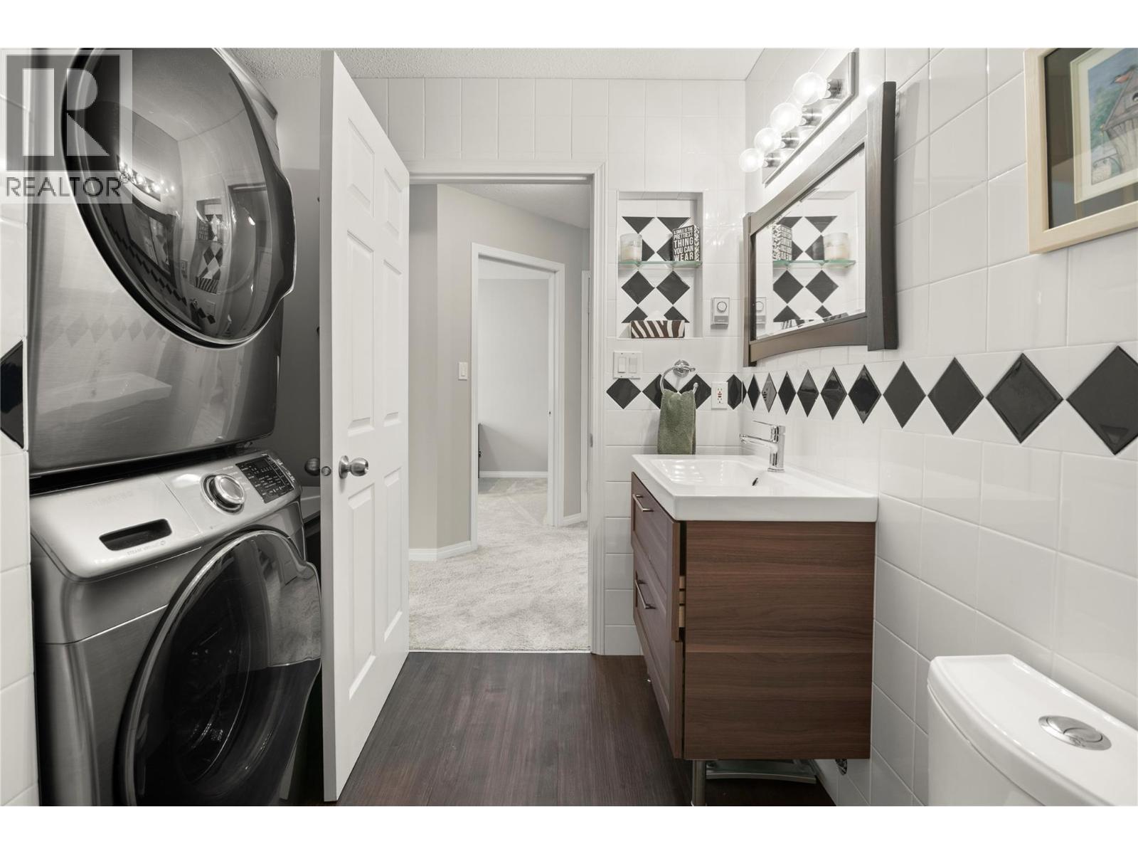 7525 Columbia Avenue Unit# 17, Radium Hot Springs, British Columbia  V0A 1M0 - Photo 23 - 10362838
