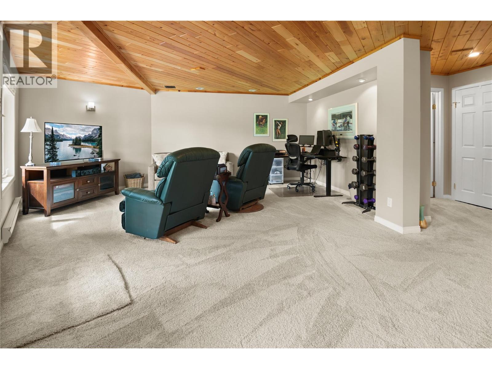 7525 Columbia Avenue Unit# 17, Radium Hot Springs, British Columbia  V0A 1M0 - Photo 29 - 10362838