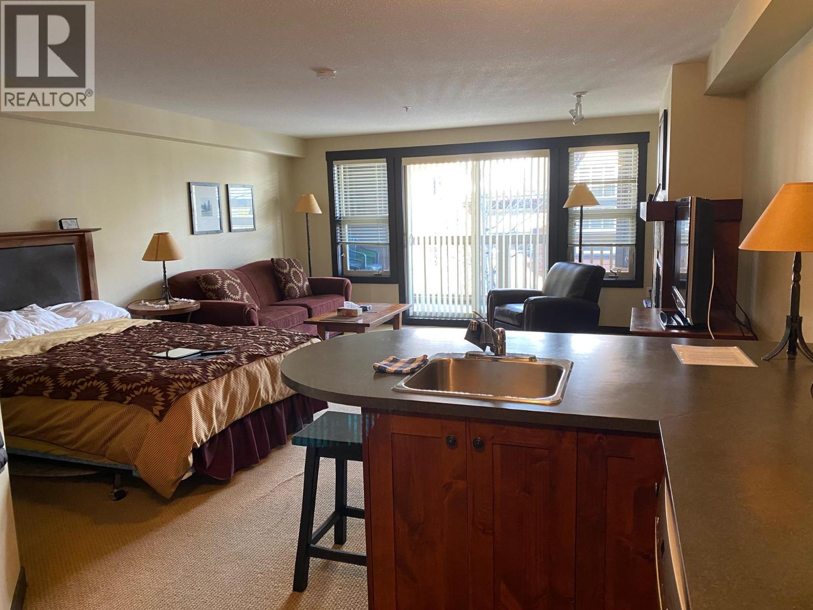 2070 Summit Drive Unit# 311b, Panorama, British Columbia  V0A 1T0 - Photo 5 - 10362847
