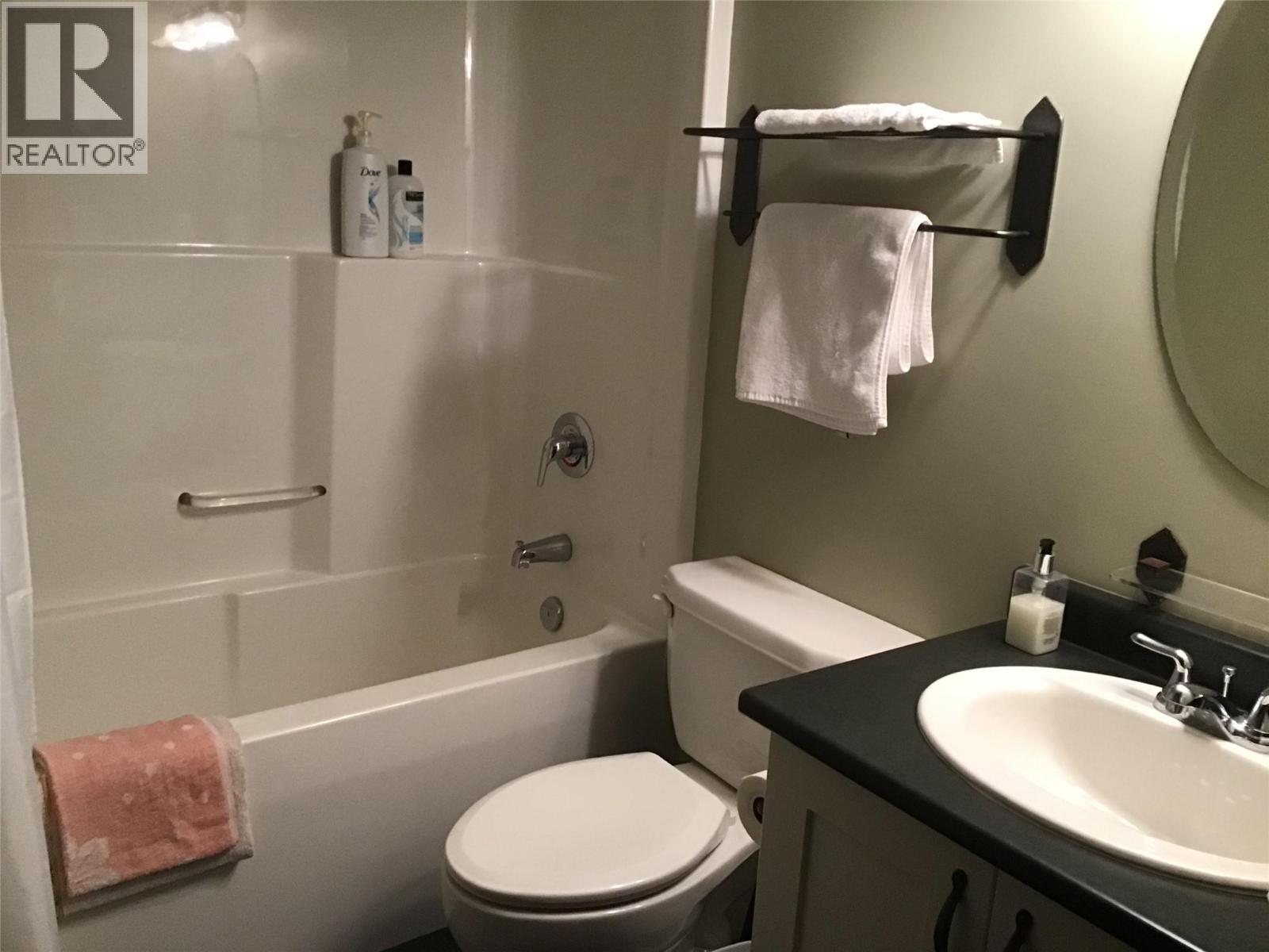 2070 Summit Drive Unit# 311b, Panorama, British Columbia  V0A 1T0 - Photo 9 - 10362847