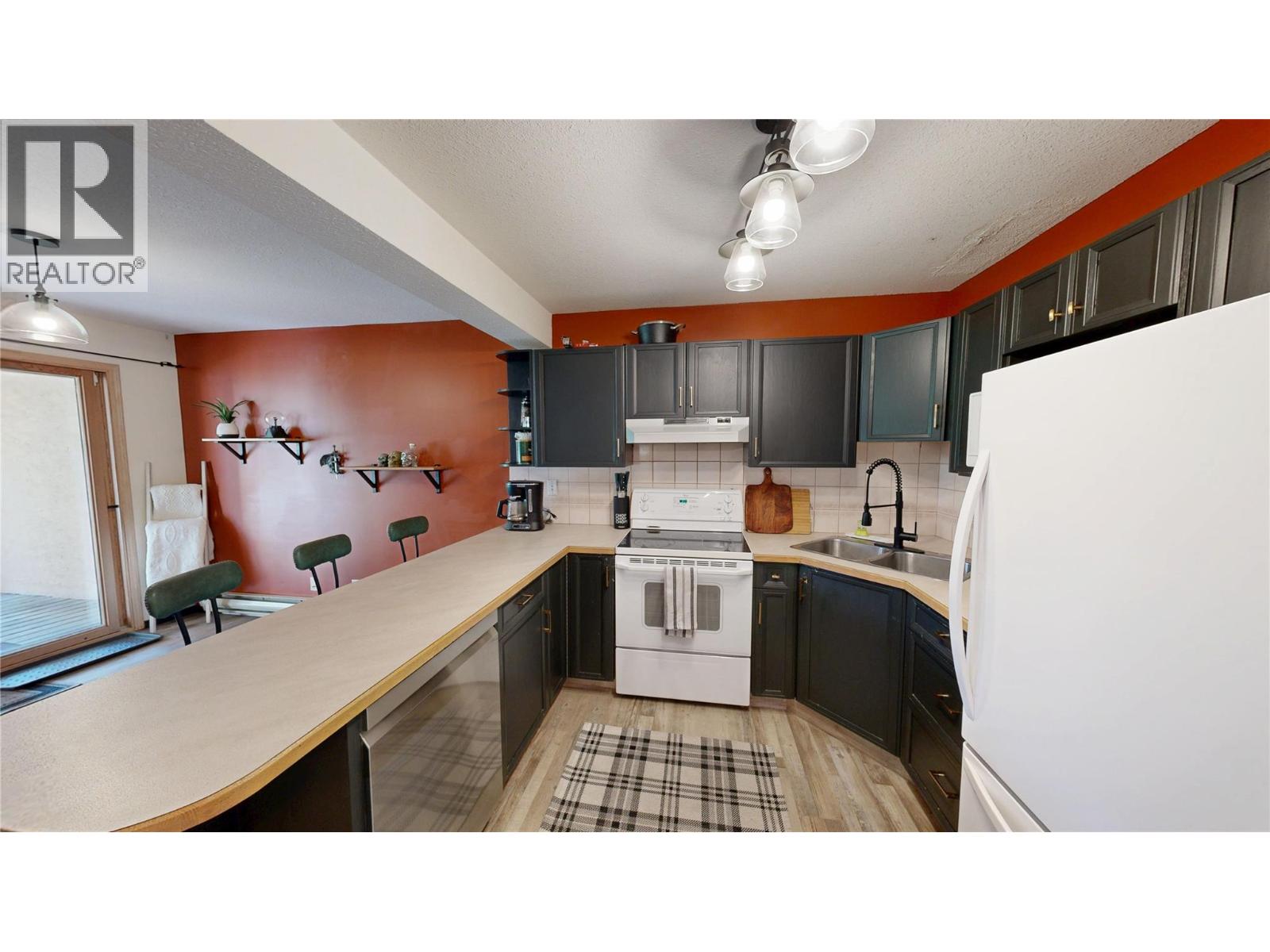 4850 Mckay Street Unit# 2, Radium Hot Springs, British Columbia  V0A 1M0 - Photo 10 - 10362907