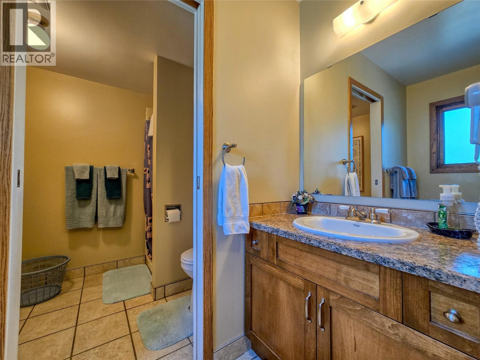 8040 Radium Golf Course Road Unit# 7, Radium Hot Springs, British Columbia  V0A 1M0 - Photo 10 - 10362460