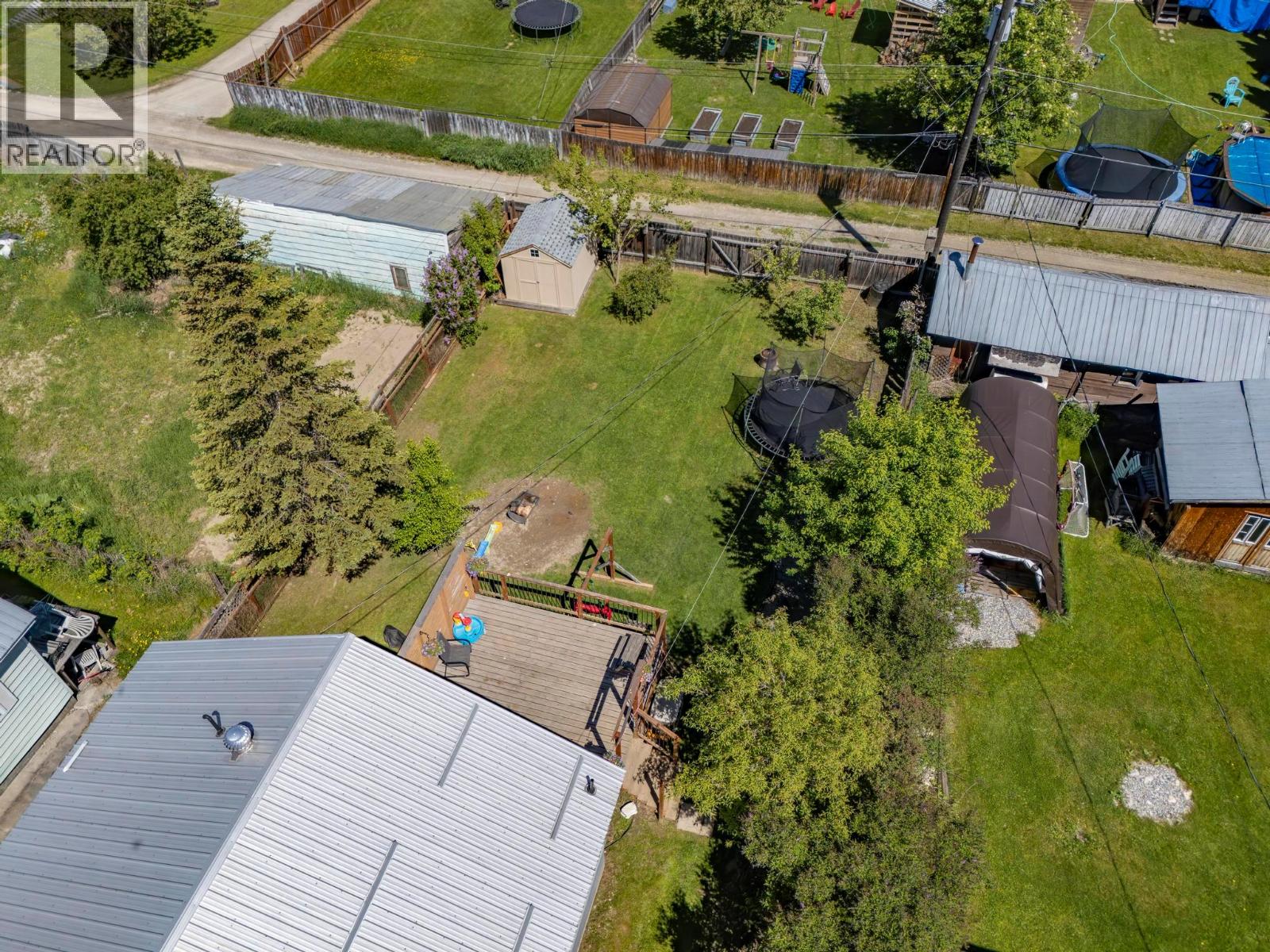 511 11th Street, Golden, British Columbia  V0A 1H2 - Photo 33 - 10363004