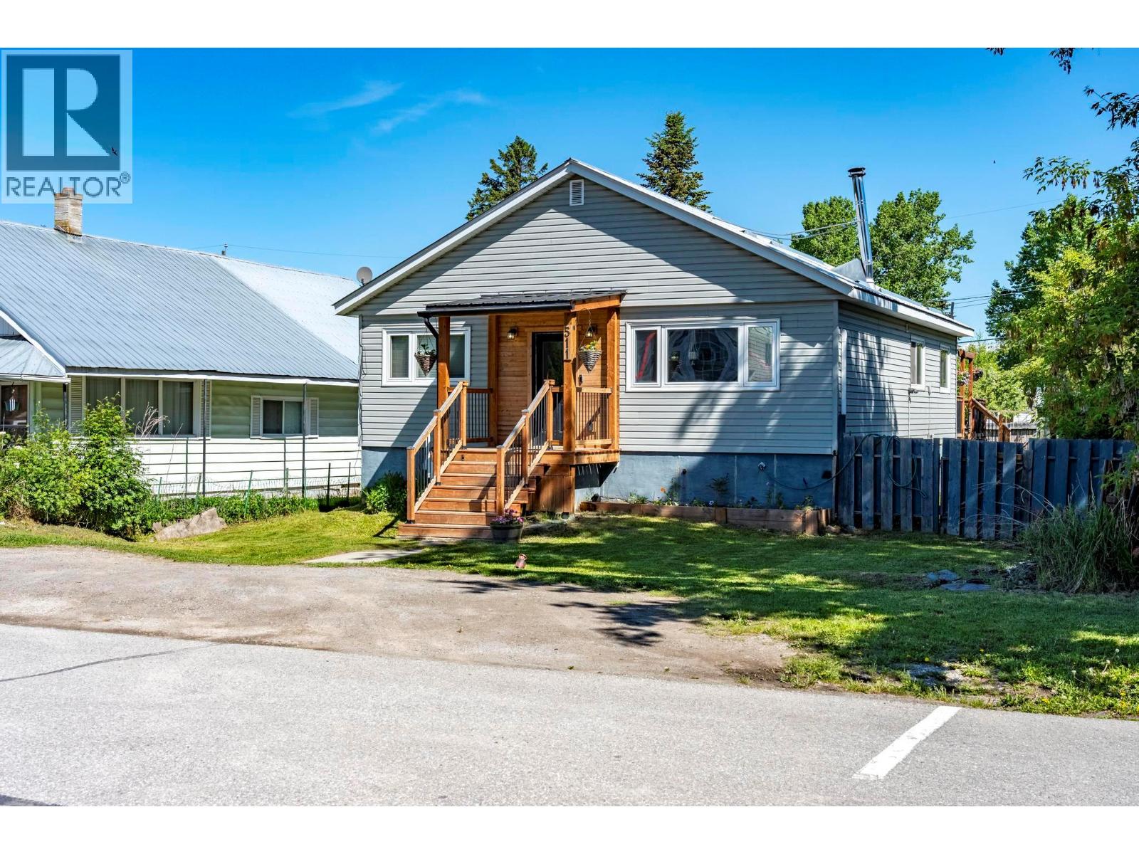 511 11th Street, Golden, British Columbia  V0A 1H2 - Photo 39 - 10363004
