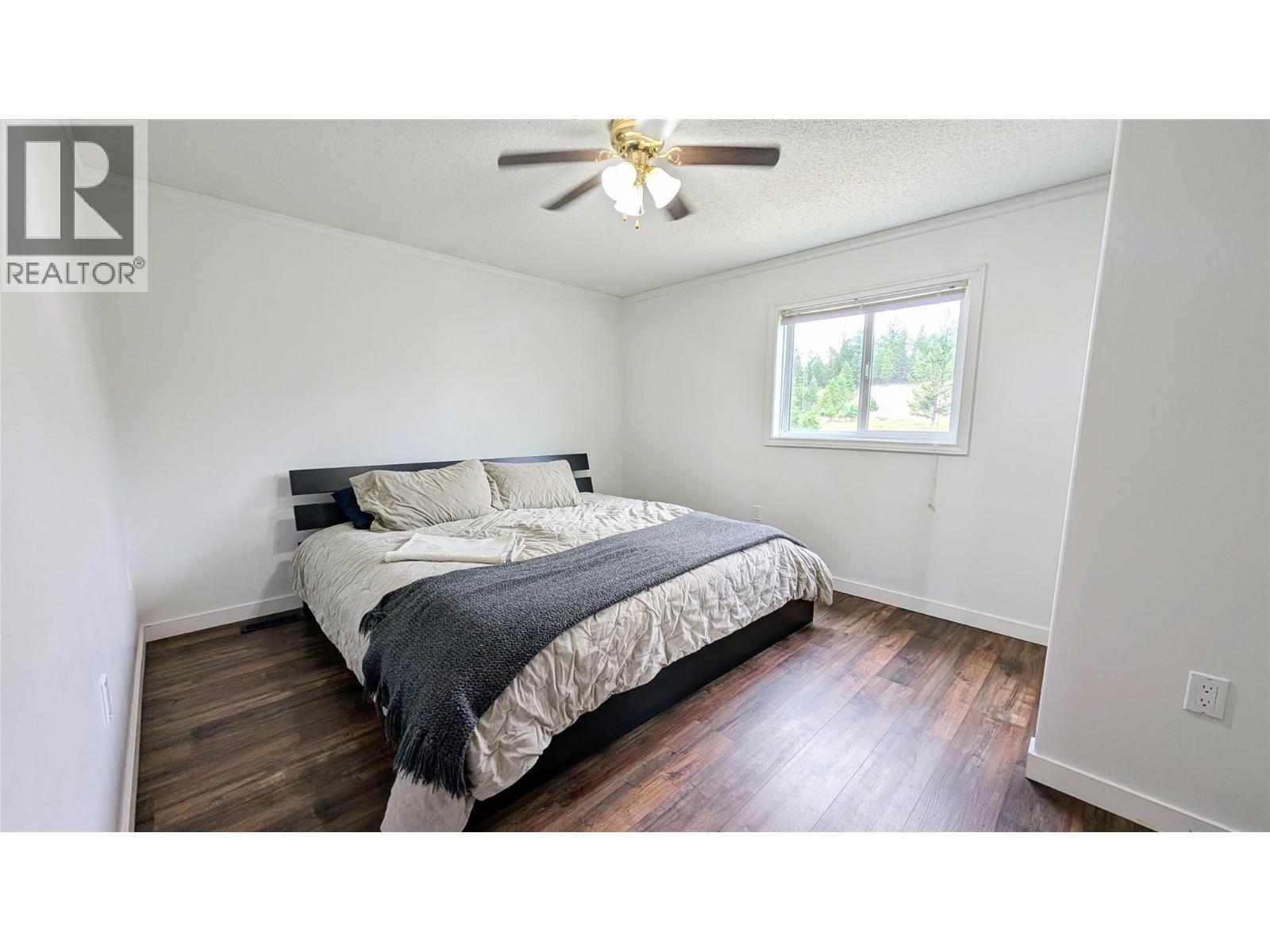 4811 Crescentwood Drive, Edgewater, British Columbia  V0A 1E0 - Photo 11 - 10363373