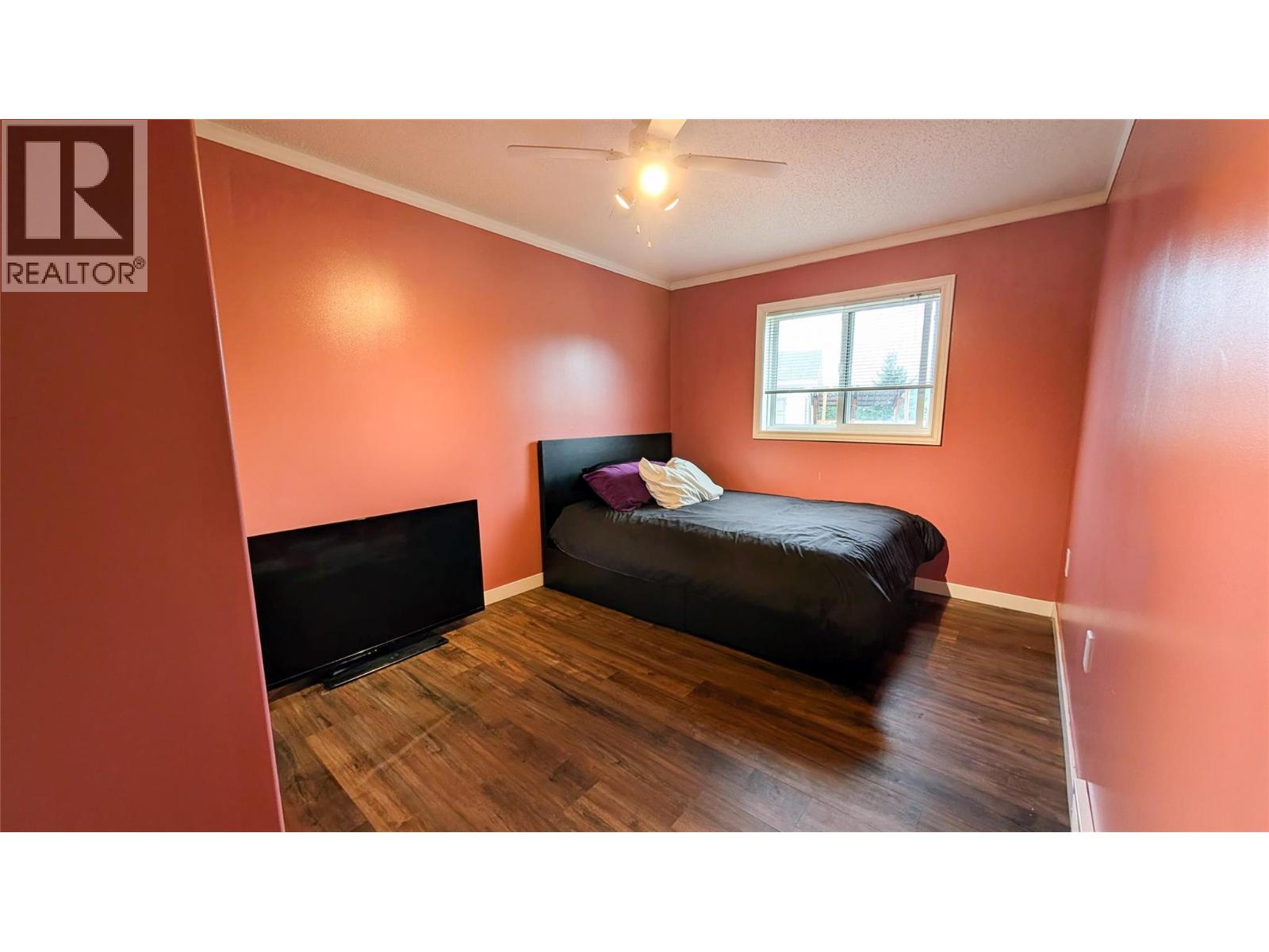 4811 Crescentwood Drive, Edgewater, British Columbia  V0A 1E0 - Photo 19 - 10363373