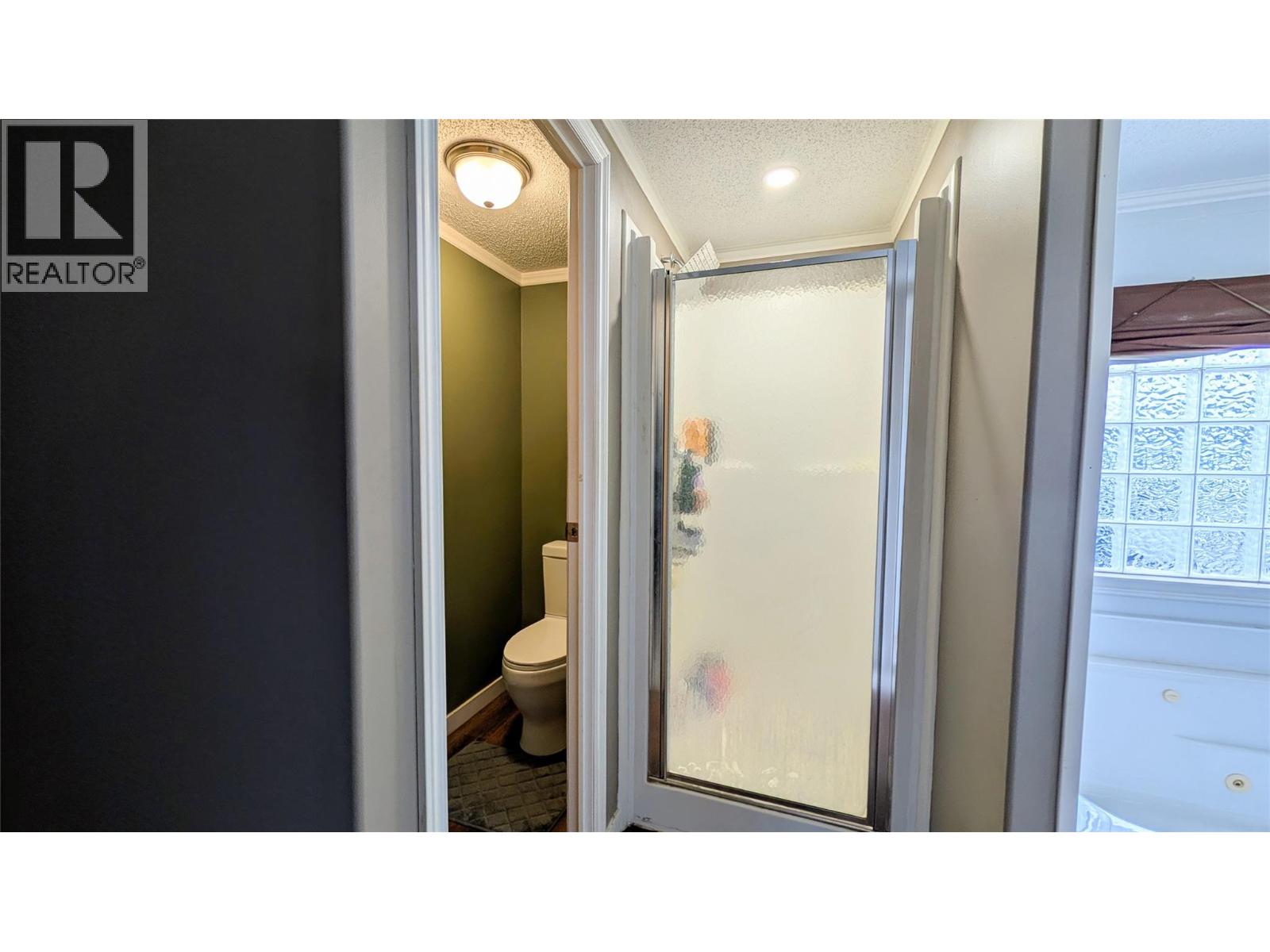4811 Crescentwood Drive, Edgewater, British Columbia  V0A 1E0 - Photo 21 - 10363373