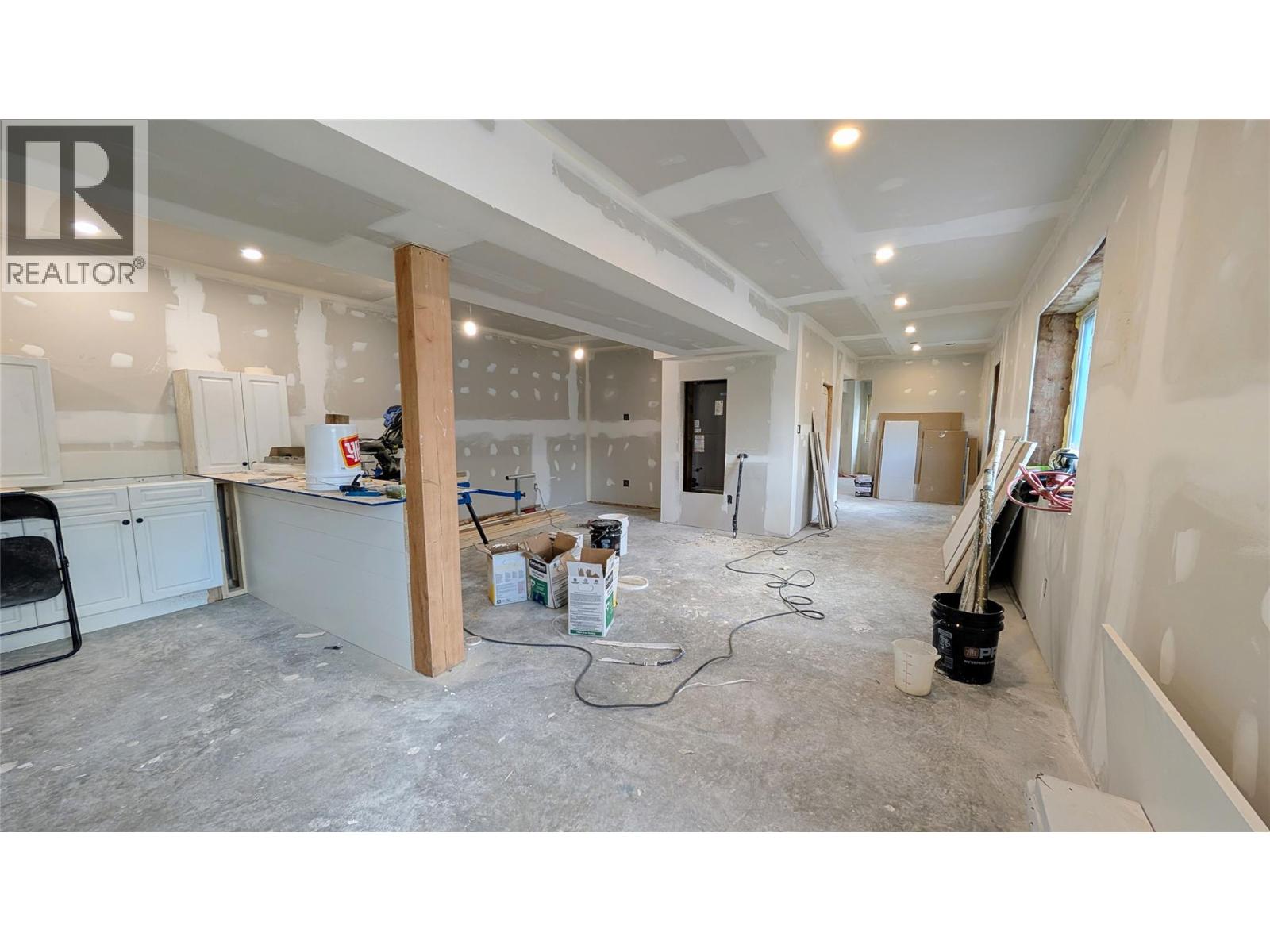 4811 Crescentwood Drive, Edgewater, British Columbia  V0A 1E0 - Photo 26 - 10363373