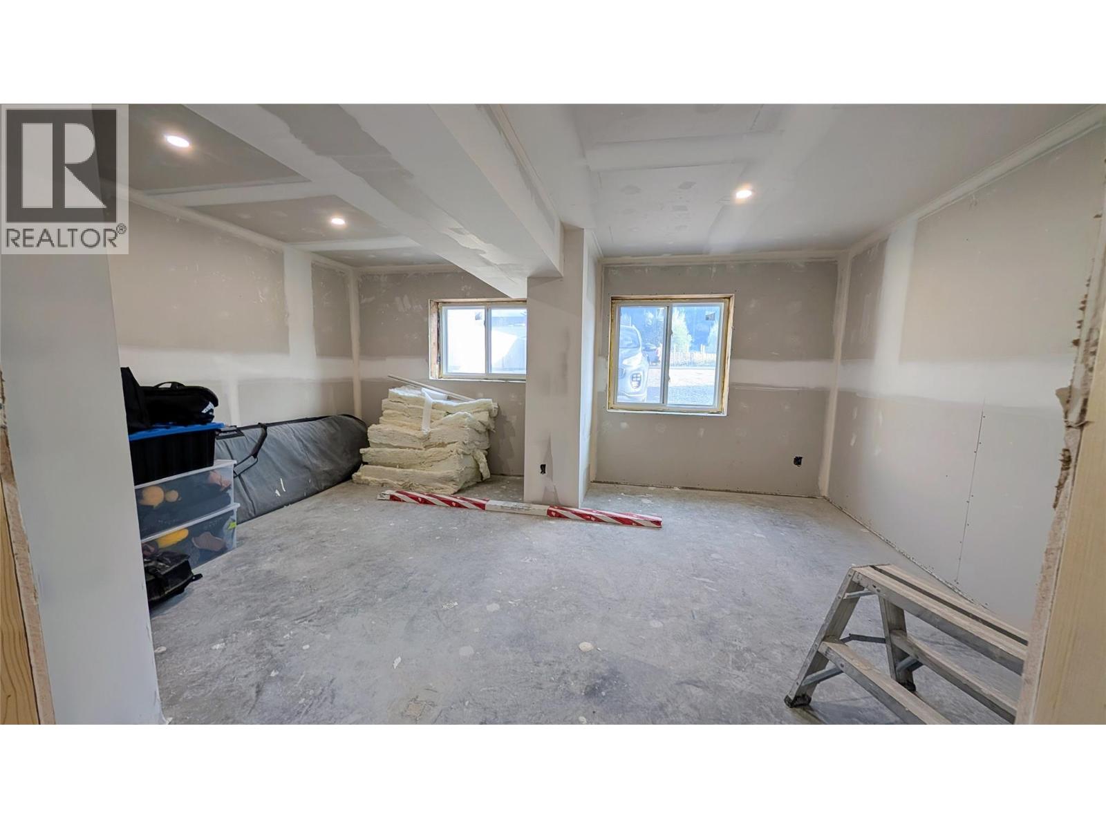 4811 Crescentwood Drive, Edgewater, British Columbia  V0A 1E0 - Photo 31 - 10363373