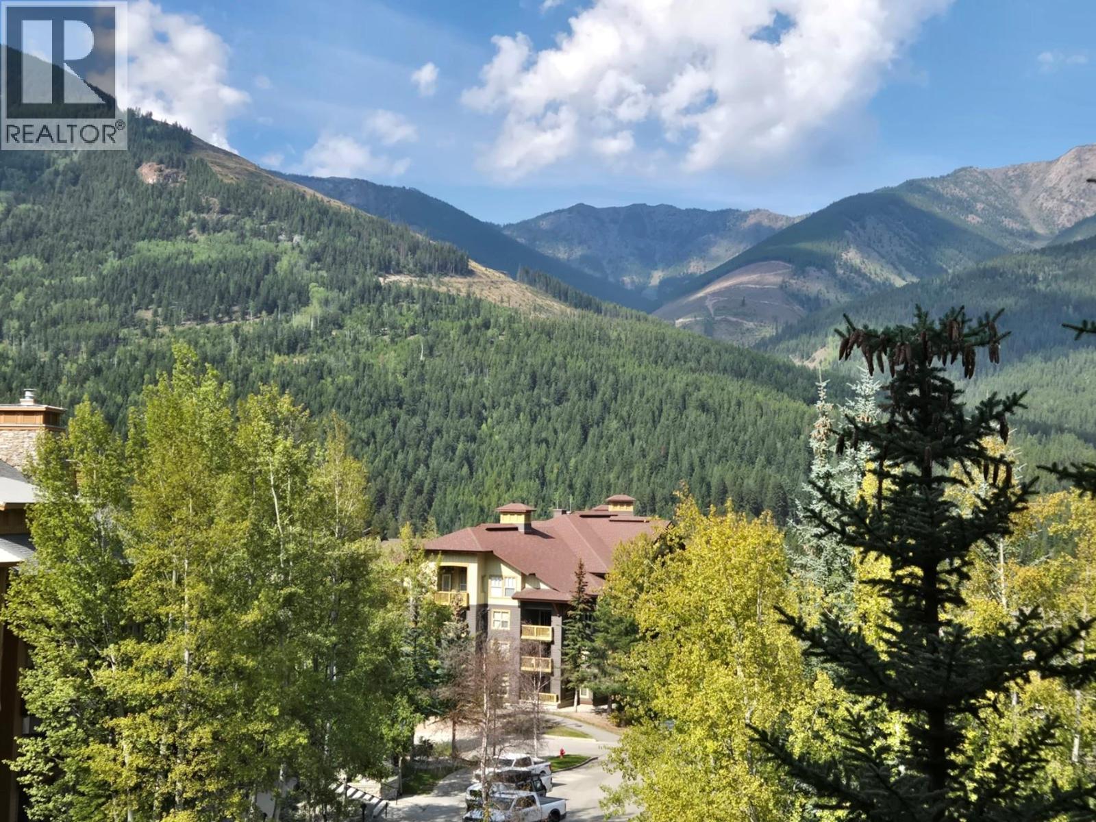 2090 Summit Drive Unit# 308, Panorama, British Columbia