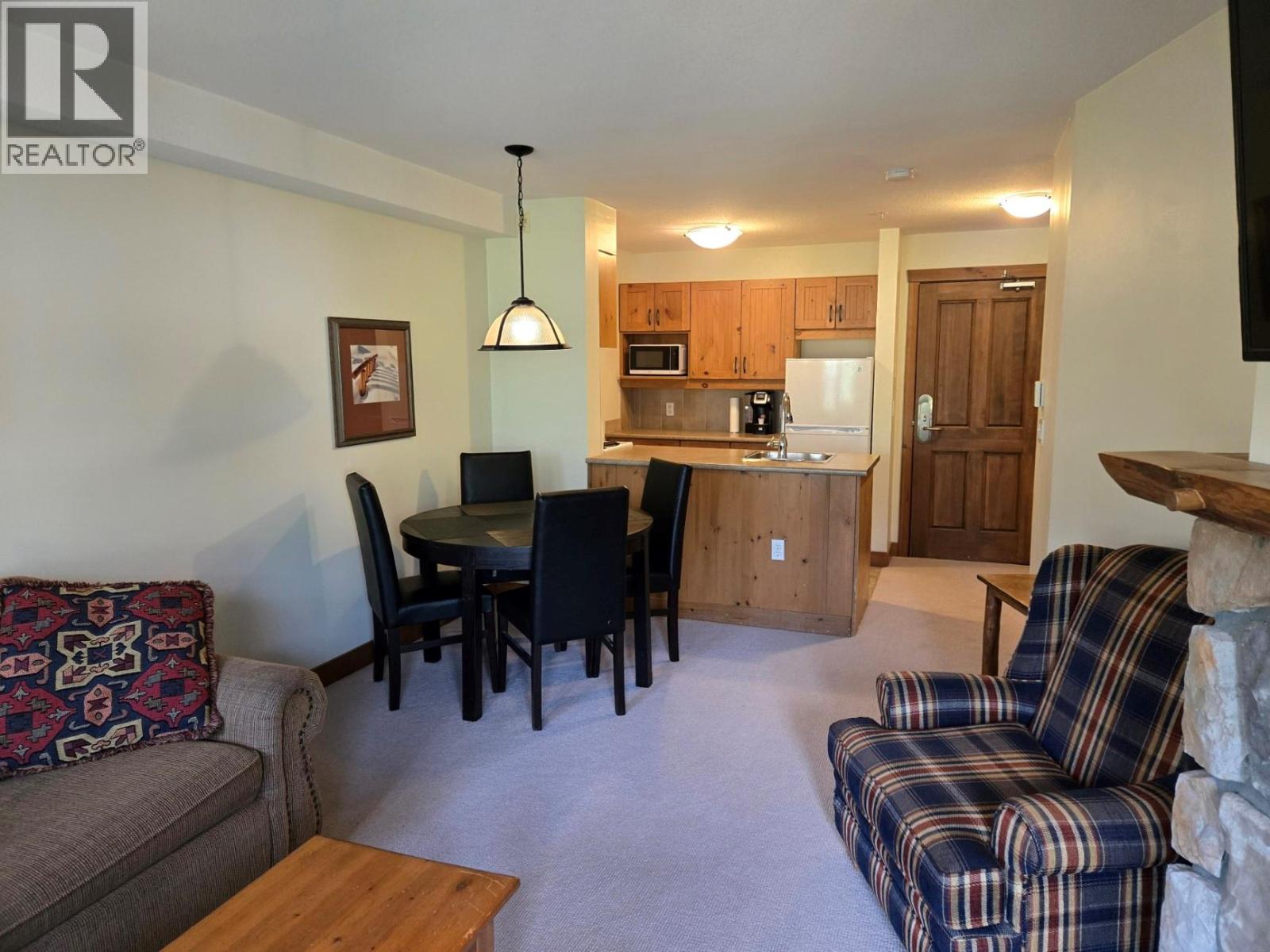 2090 Summit Drive Unit# 308, Panorama, British Columbia  V0A 1T0 - Photo 7 - 10363253