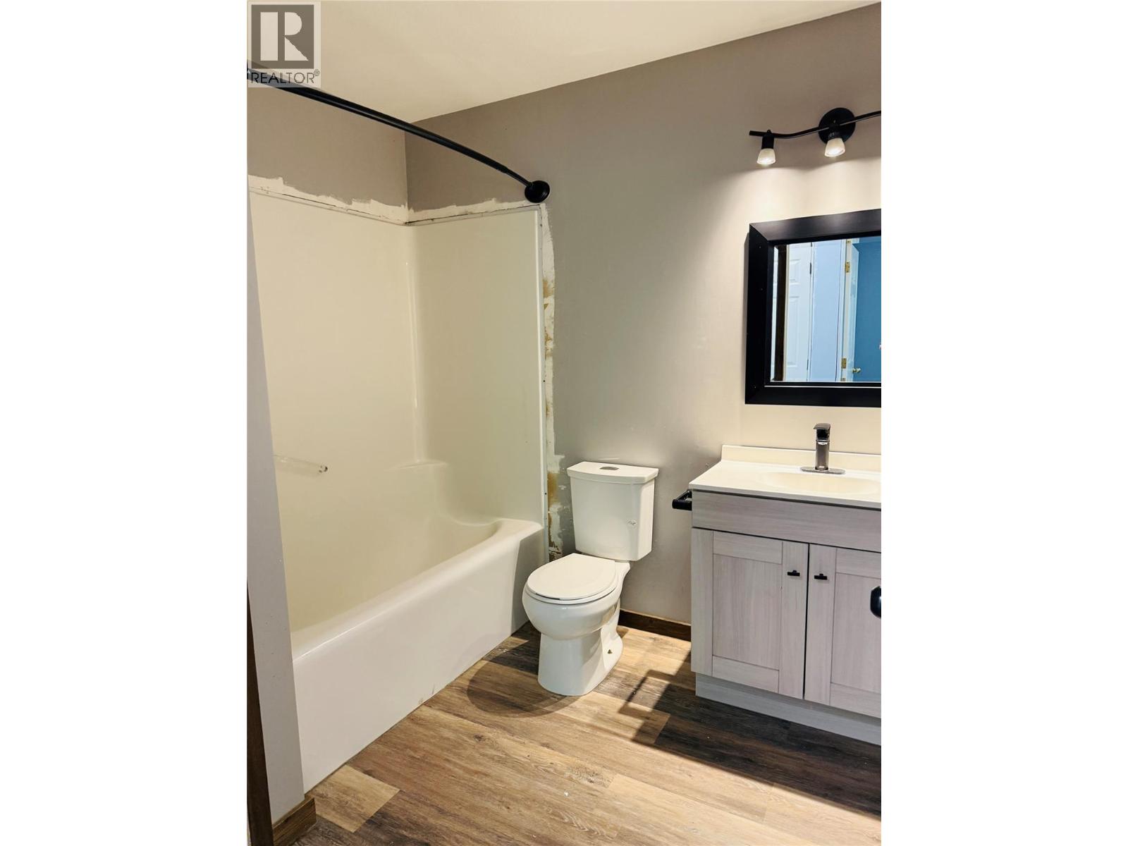 1b Wolf Crescent, Windermere, British Columbia  V0A 1K2 - Photo 15 - 10363416