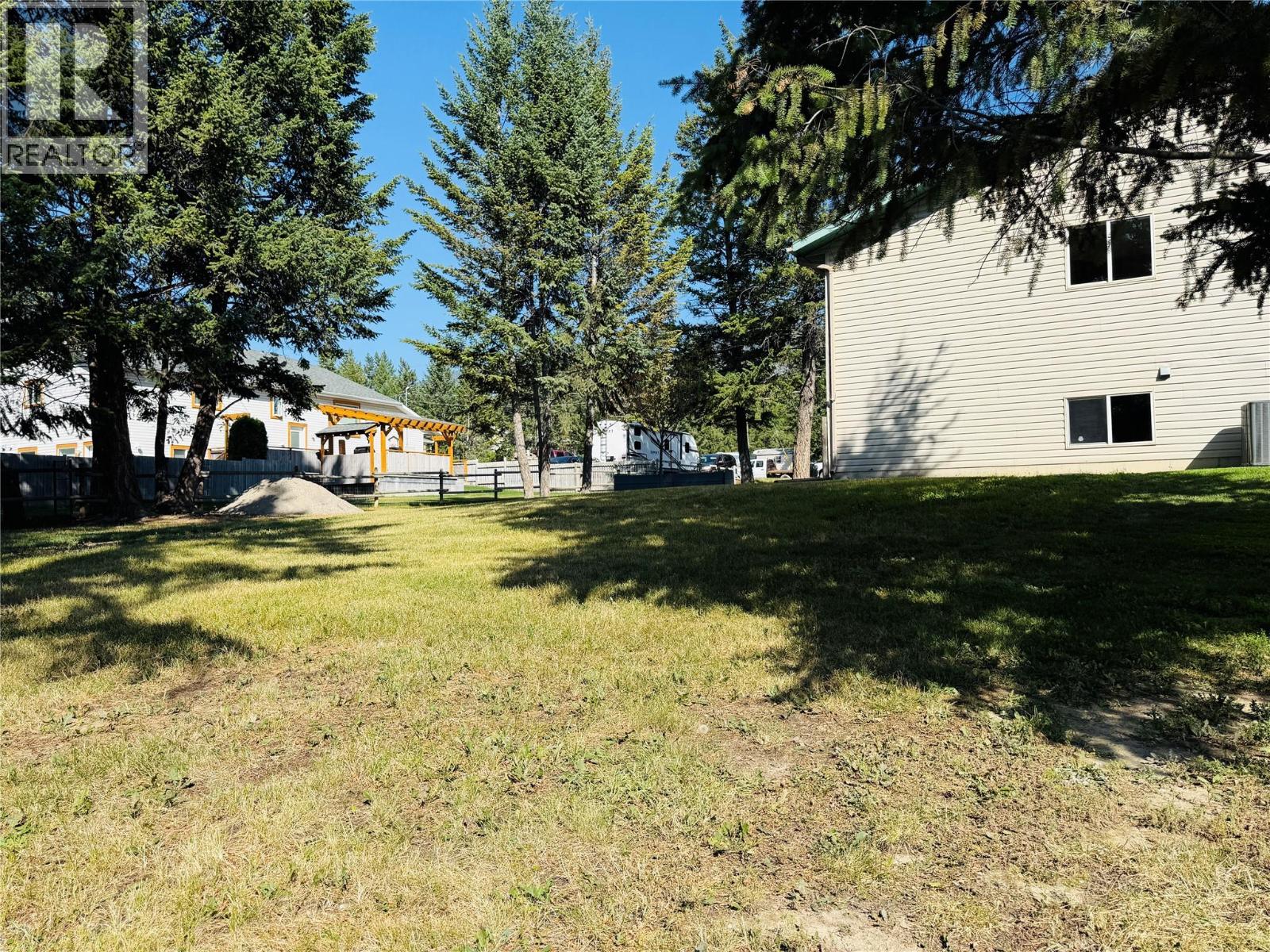 1b Wolf Crescent, Windermere, British Columbia  V0A 1K2 - Photo 38 - 10363416