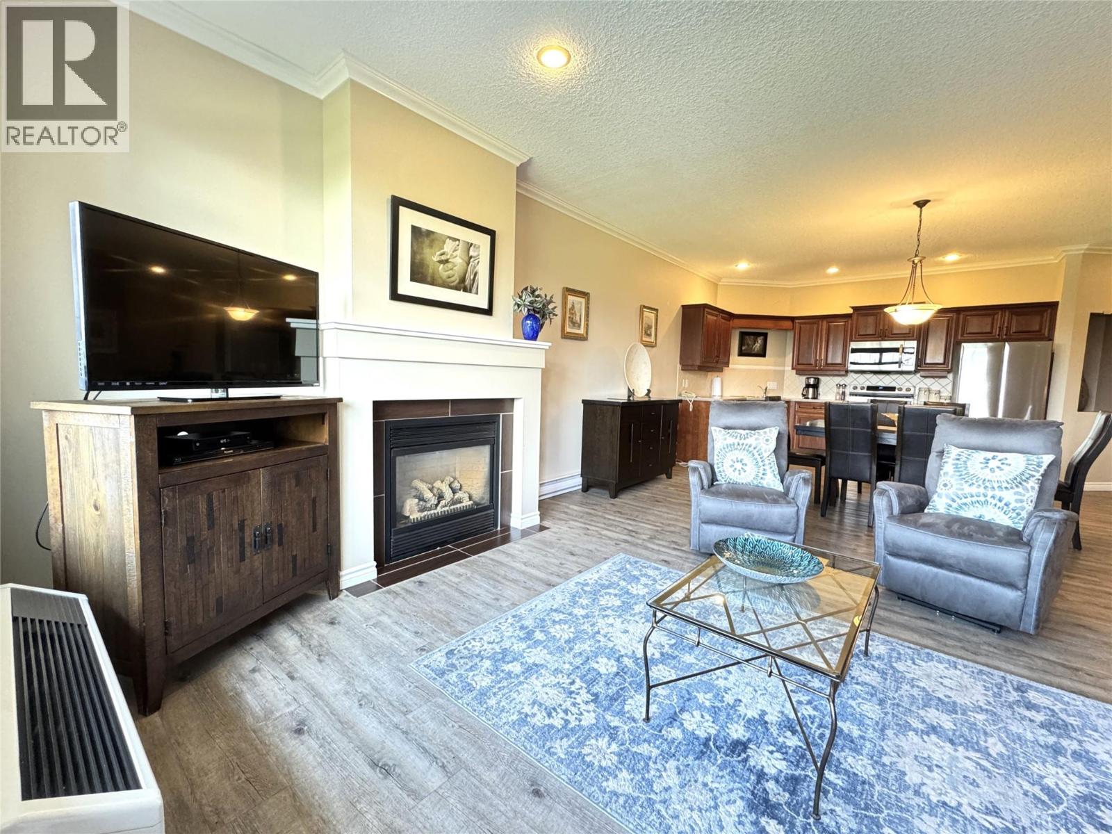 100 BIGHORN Boulevard Unit# 113, Radium Hot Springs, British Columbia