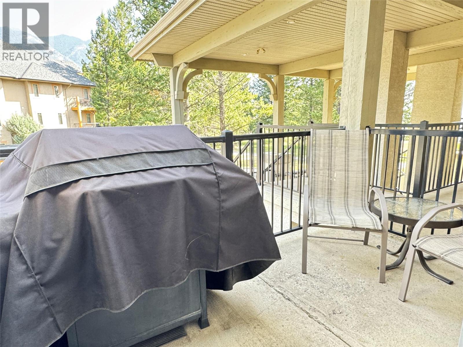 100 Bighorn Boulevard Unit# 113, Radium Hot Springs, British Columbia  V0A 1M0 - Photo 41 - 10363371