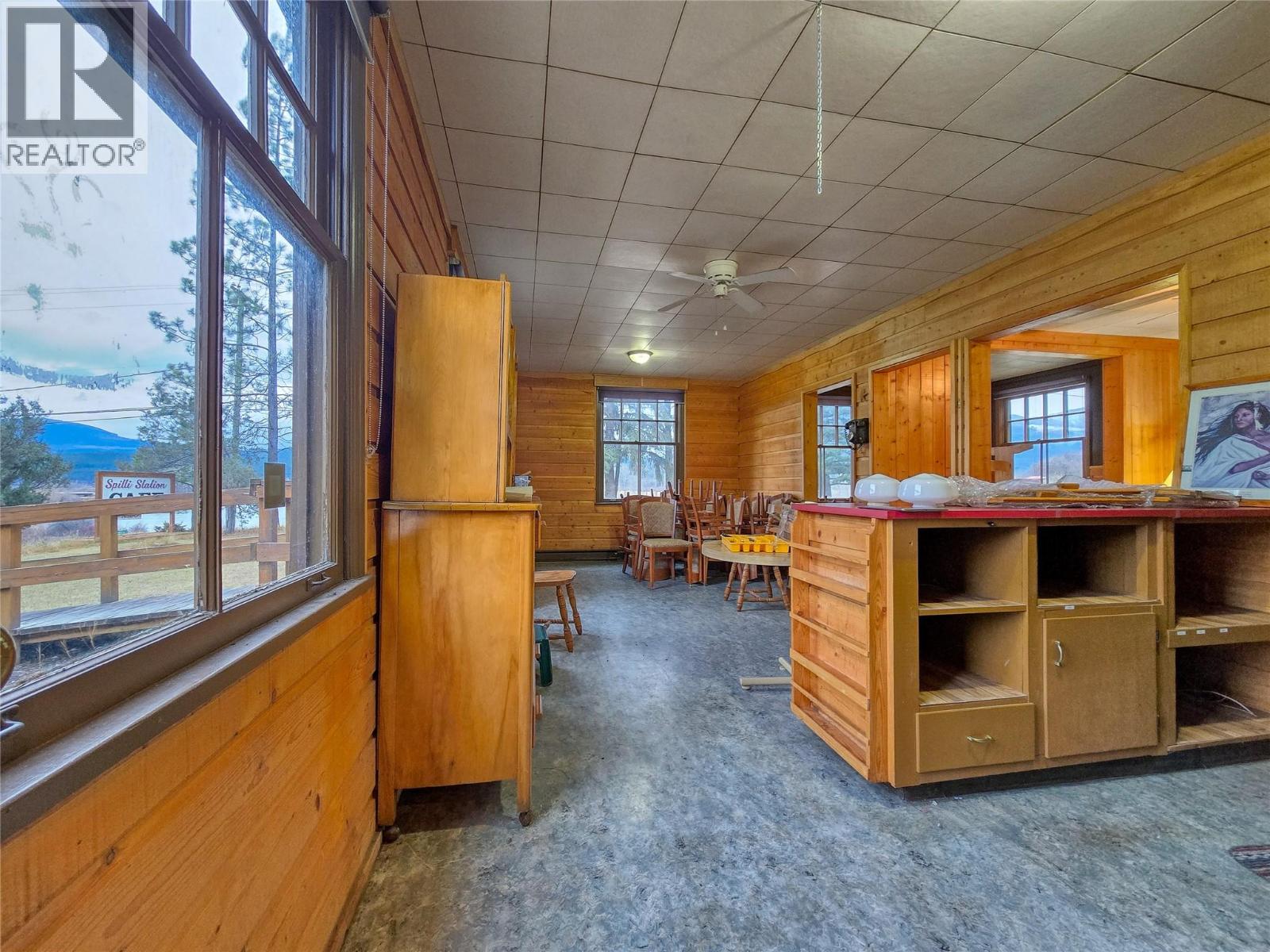 970 95 Highway, Spillimacheen, British Columbia  V0A 1P0 - Photo 3 - 10363435