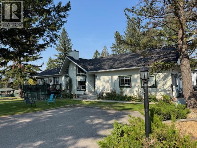 7369 Prospector Avenue Unit# 109, Radium Hot Springs, British Columbia