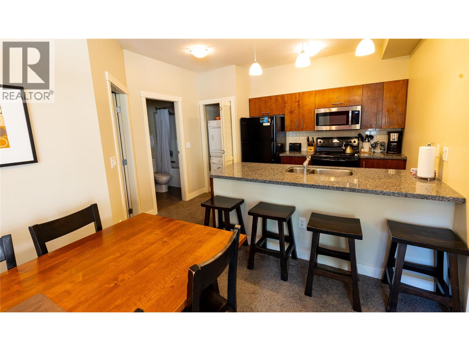 2049 Summit Drive Unit# 212a, Panorama, British Columbia  V0A 1T0 - Photo 12 - 10363661