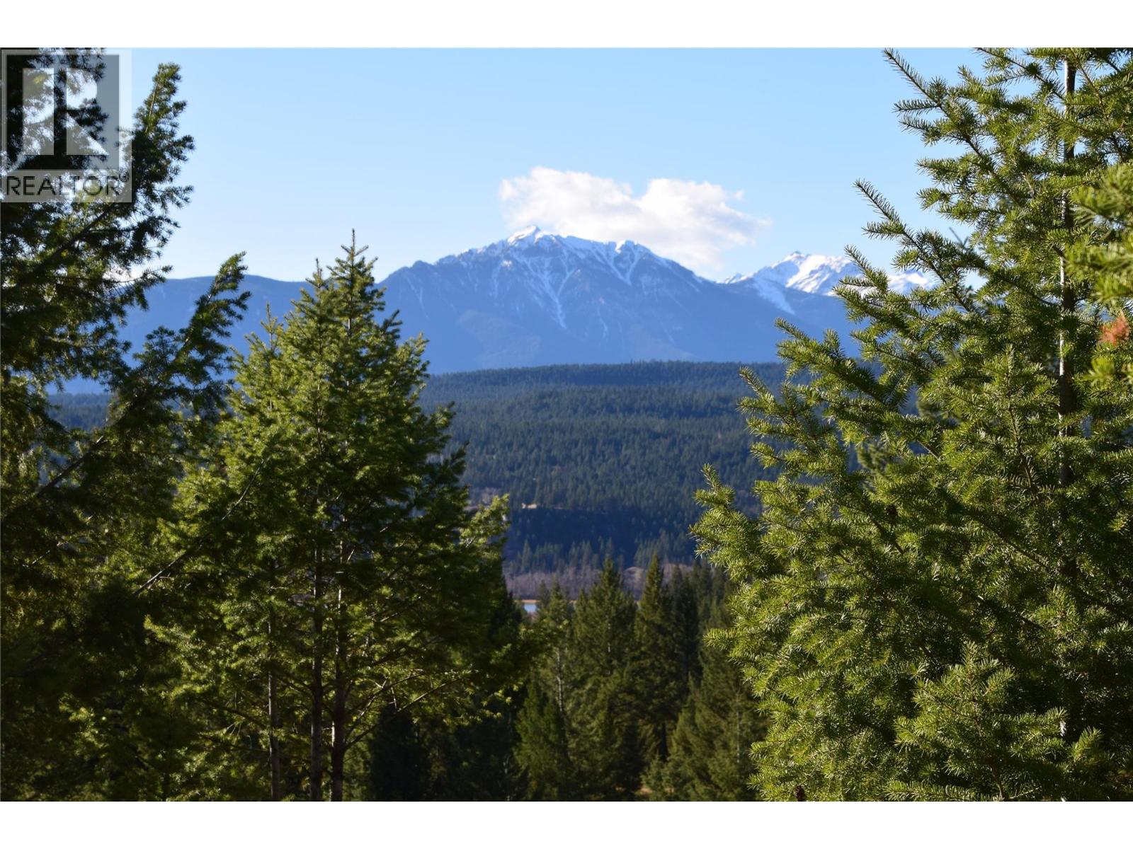 4962 Saddlewood Lane, Radium Hot Springs, British Columbia  V0A 1M0 - Photo 2 - 10363719