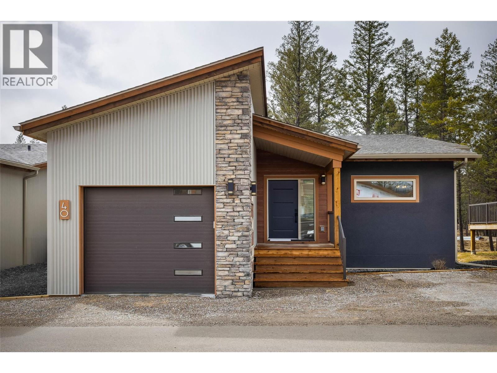 4926 Timber Ridge Road Unit# 51, Windermere, British Columbia